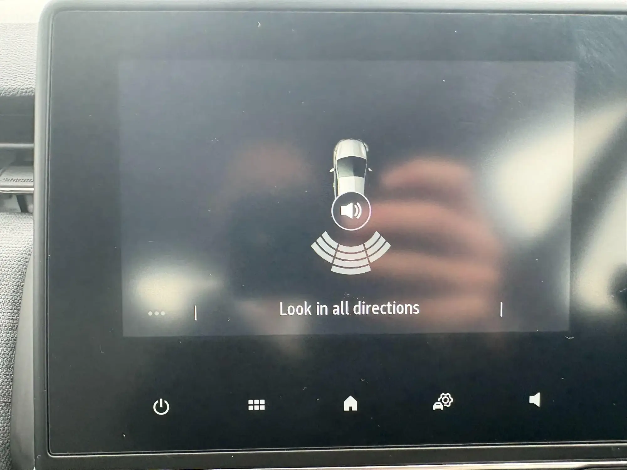 Renault Clio E-Tech Image 18 Renault Clio E-Tech Image 18