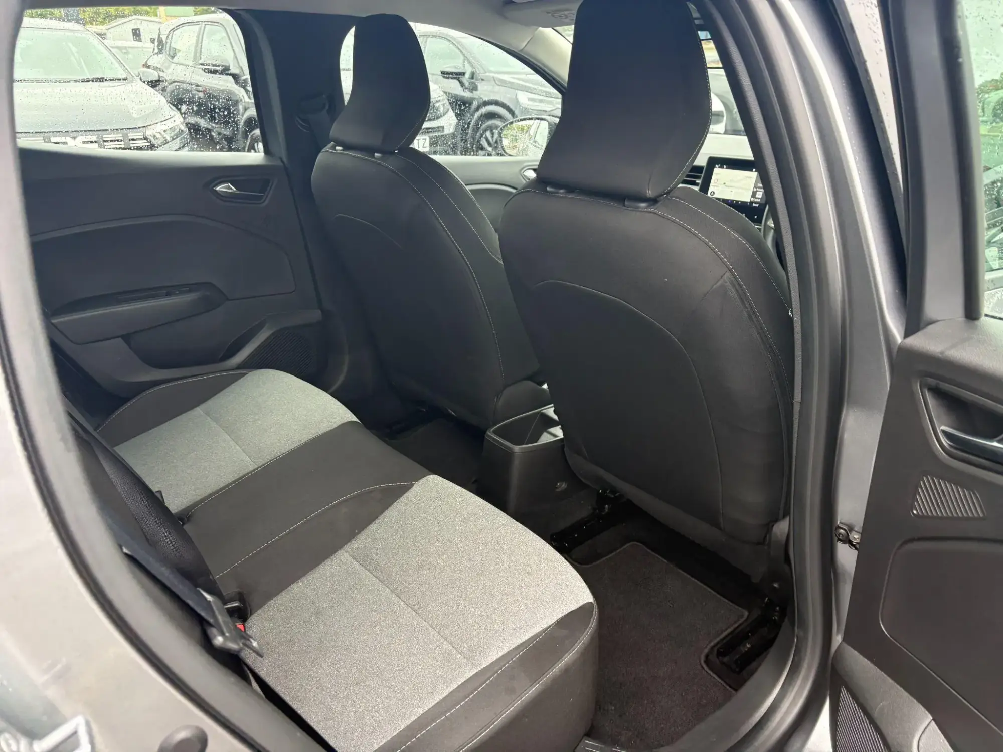 Renault Clio E-Tech Image 32 Renault Clio E-Tech Image 32