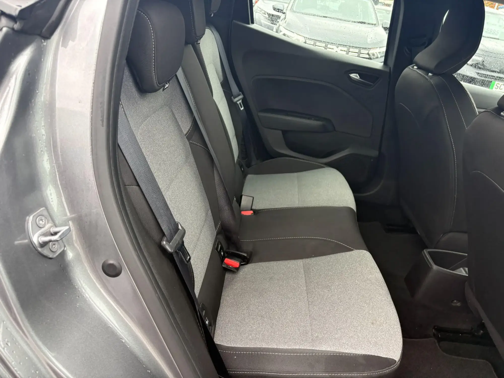 Renault Clio E-Tech Image 33 Renault Clio E-Tech Image 33