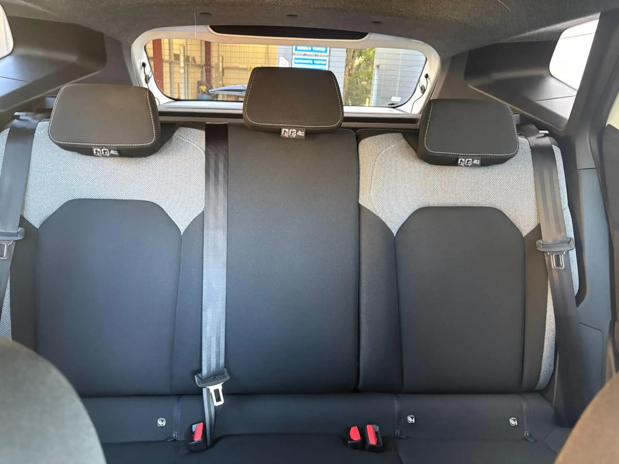 Dacia Duster Image 16