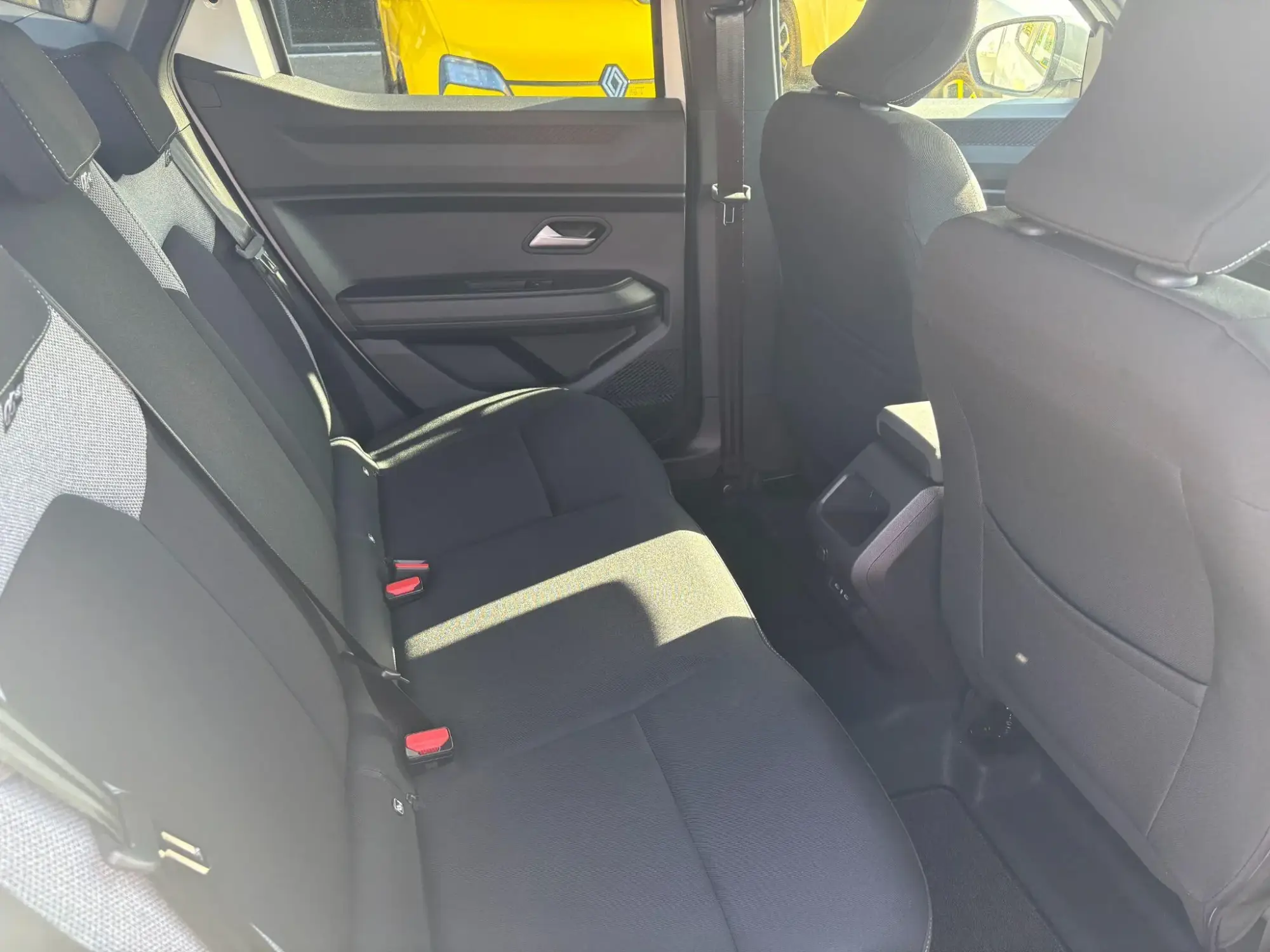 Dacia Duster Image 18