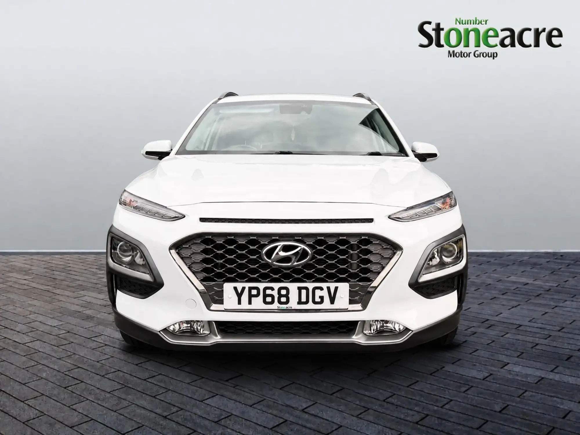 Hyundai KONA 1.0T GDi Blue Drive Premium 5dr YP68DGV Image 2