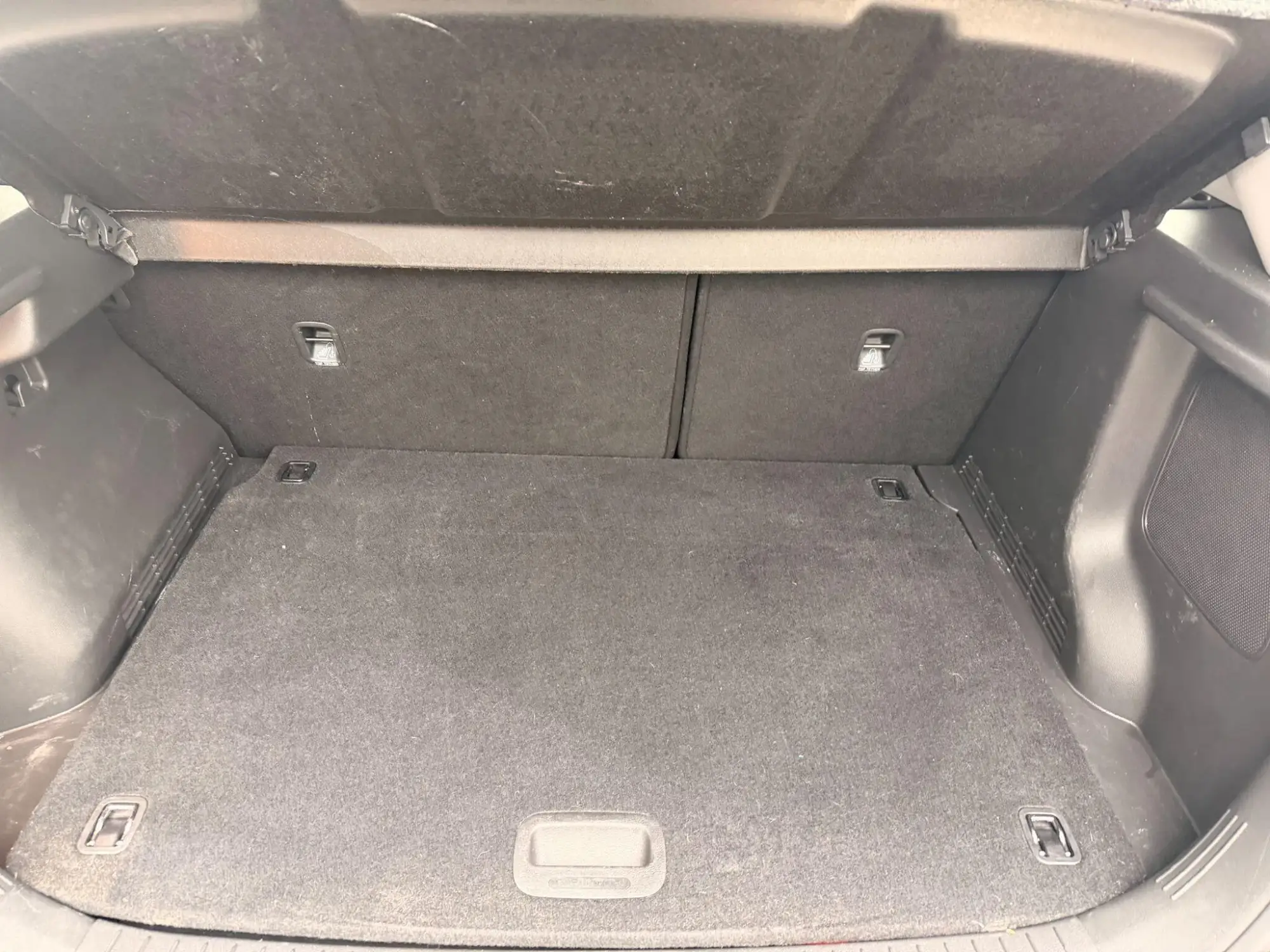 Hyundai KONA Image 33 Hyundai KONA Image 33