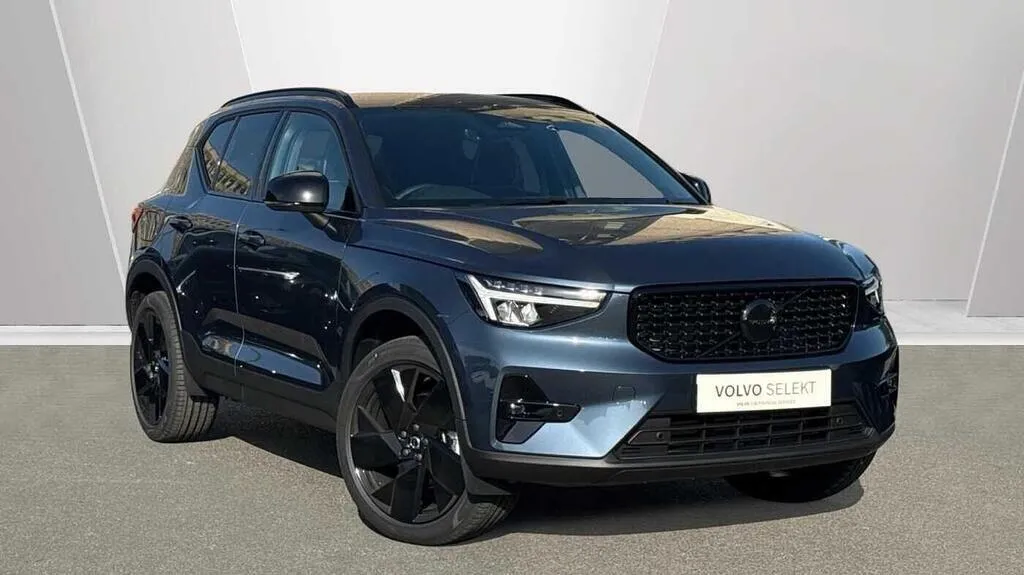 2026 Volvo XC40