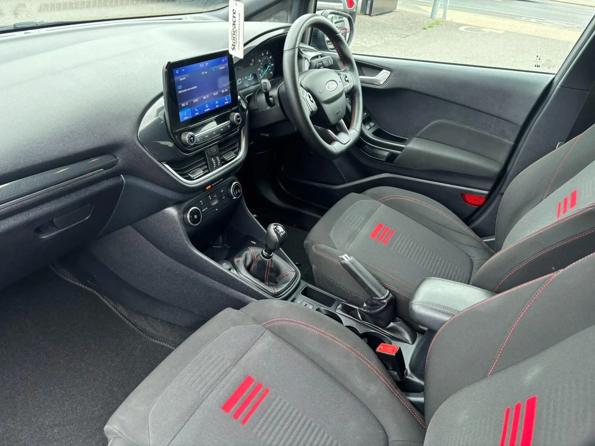 Ford Fiesta Image 12