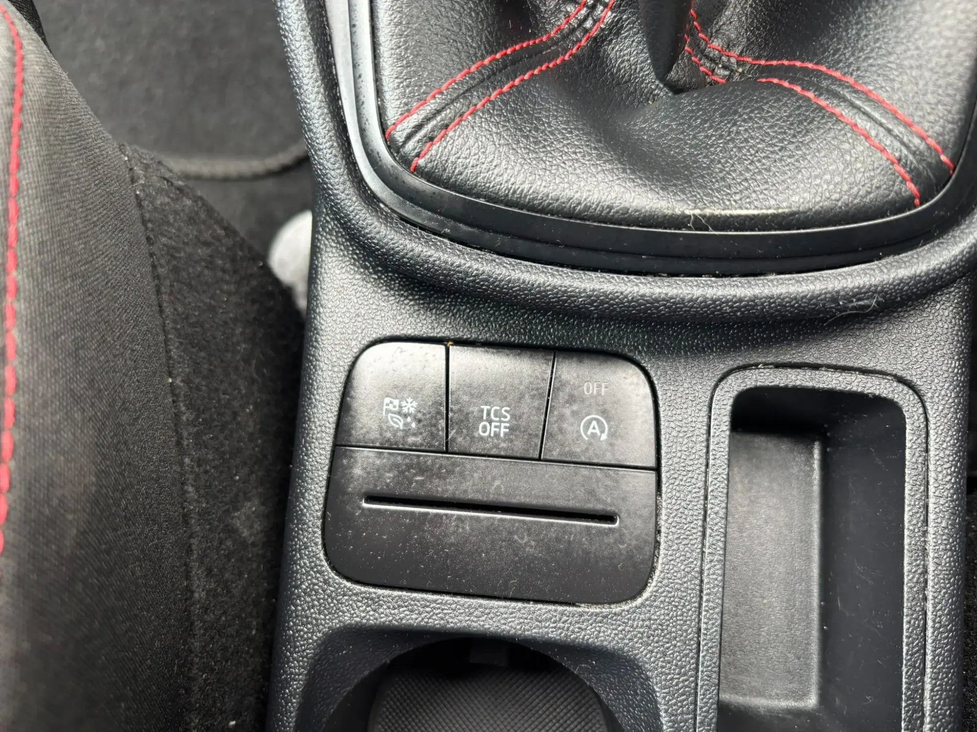 Ford Fiesta Image 25