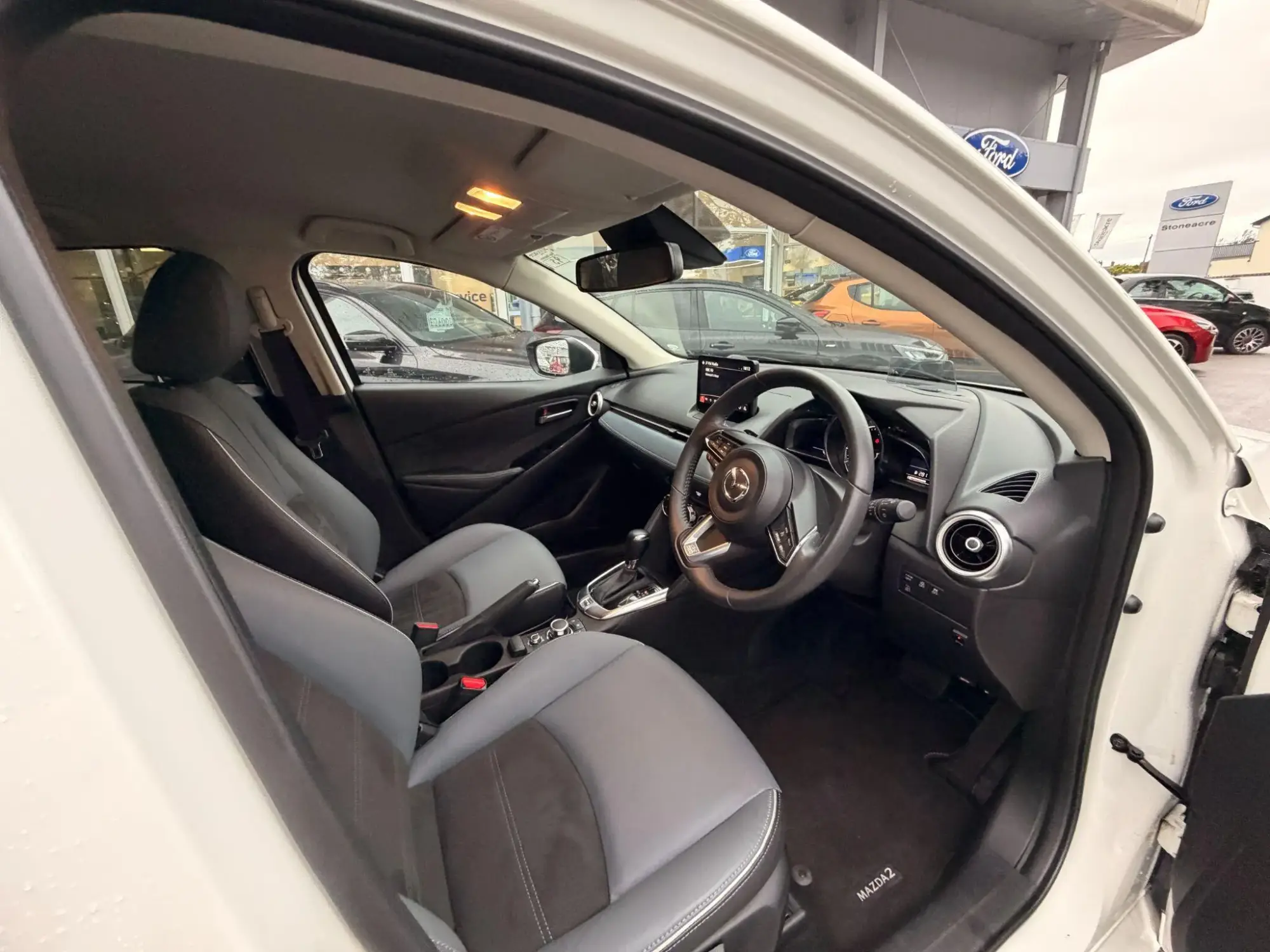 Mazda2 Image 13