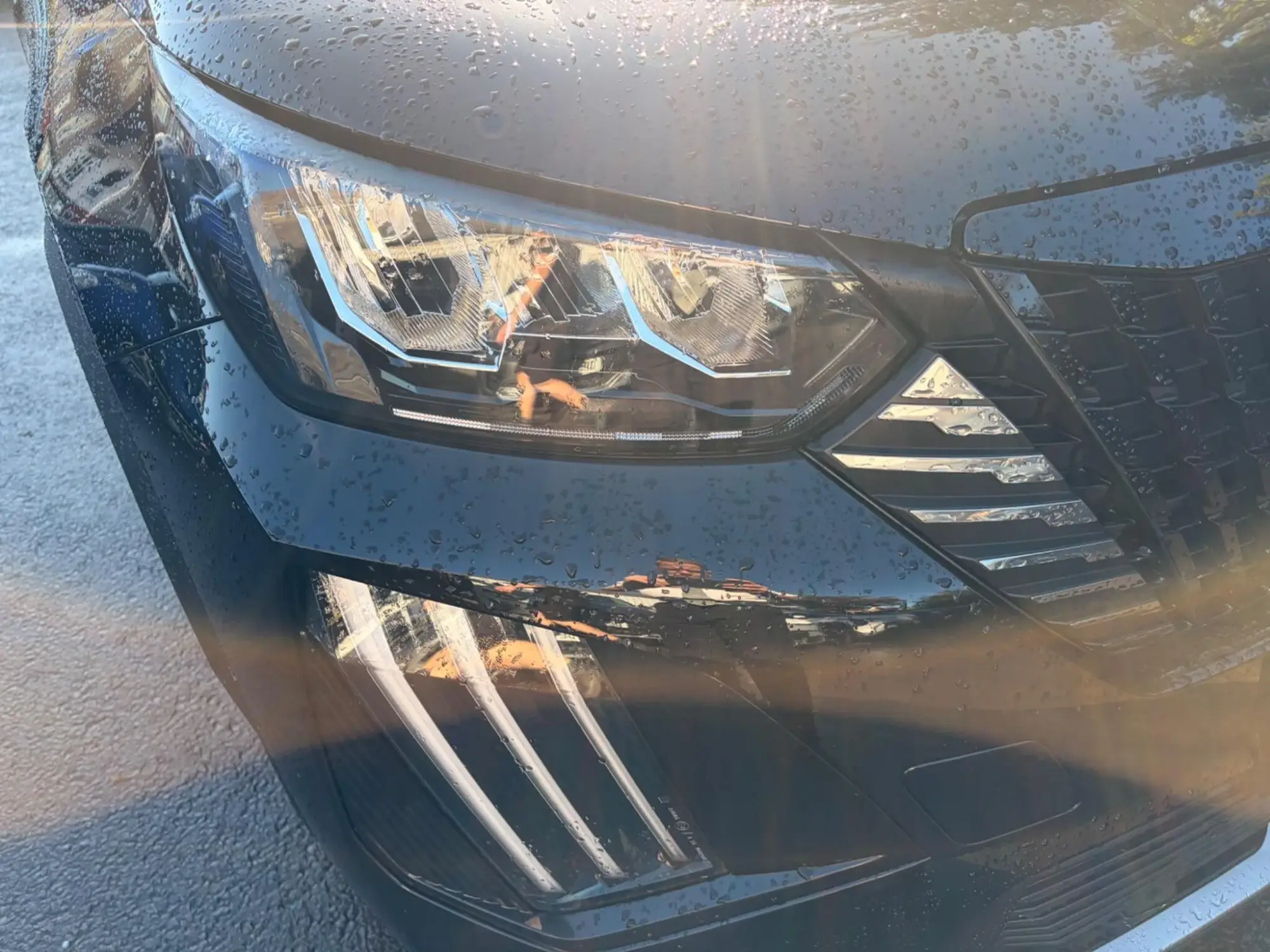 Peugeot E-2008 Image 54