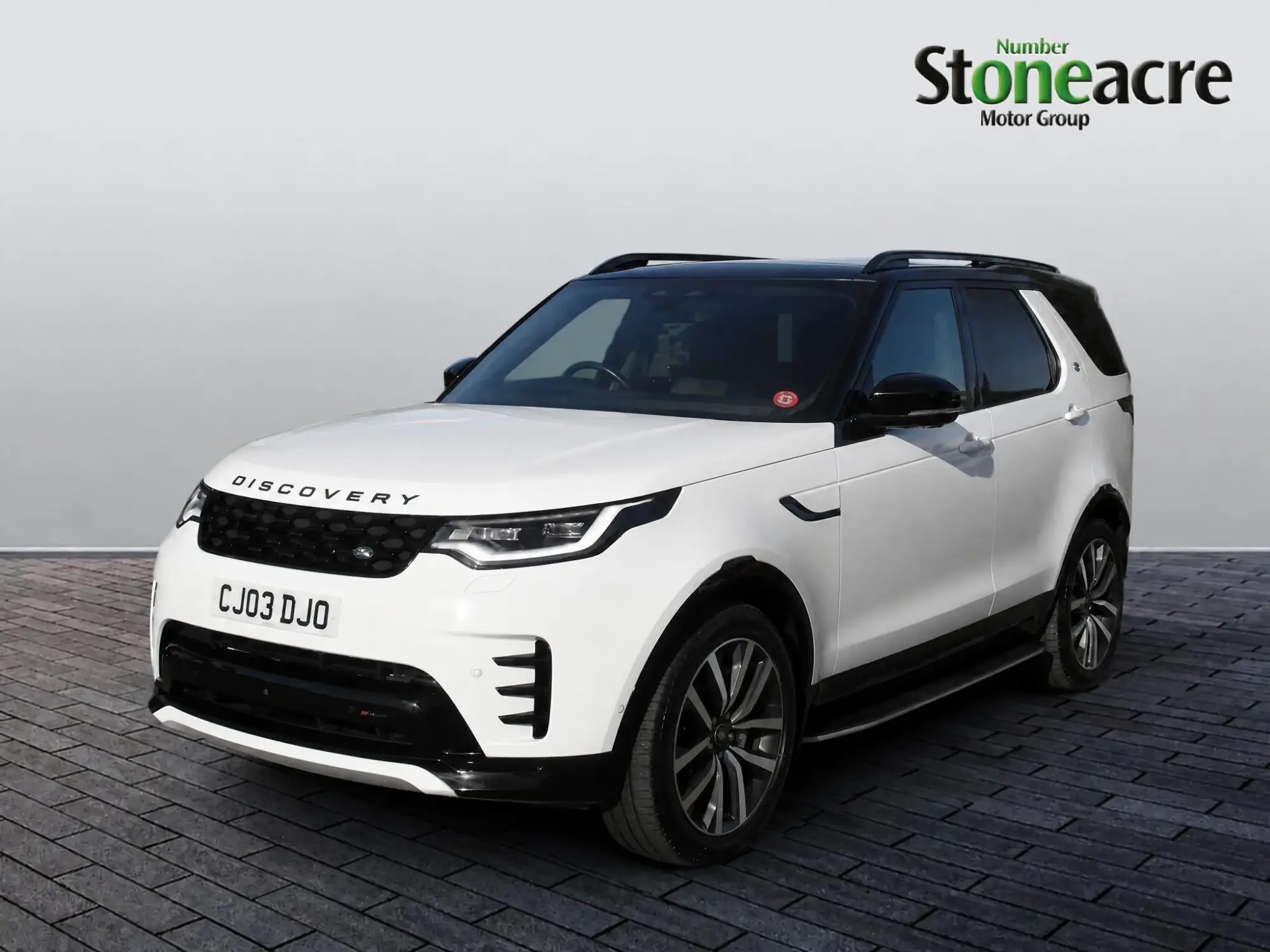 Land Rover Discovery Image 3