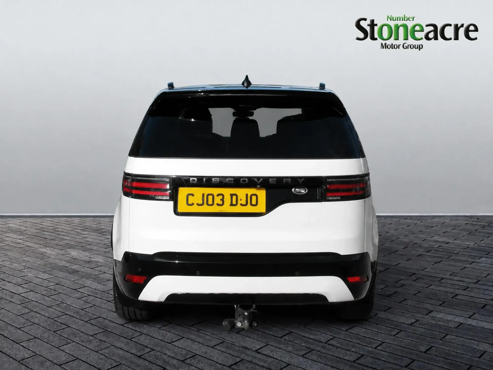 Land Rover Discovery Image 6