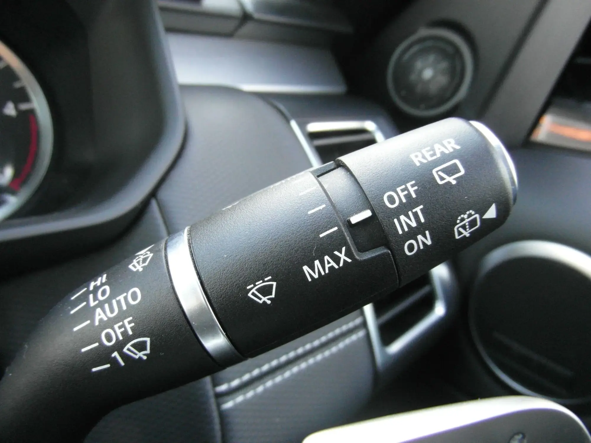 Land Rover Discovery Image 19