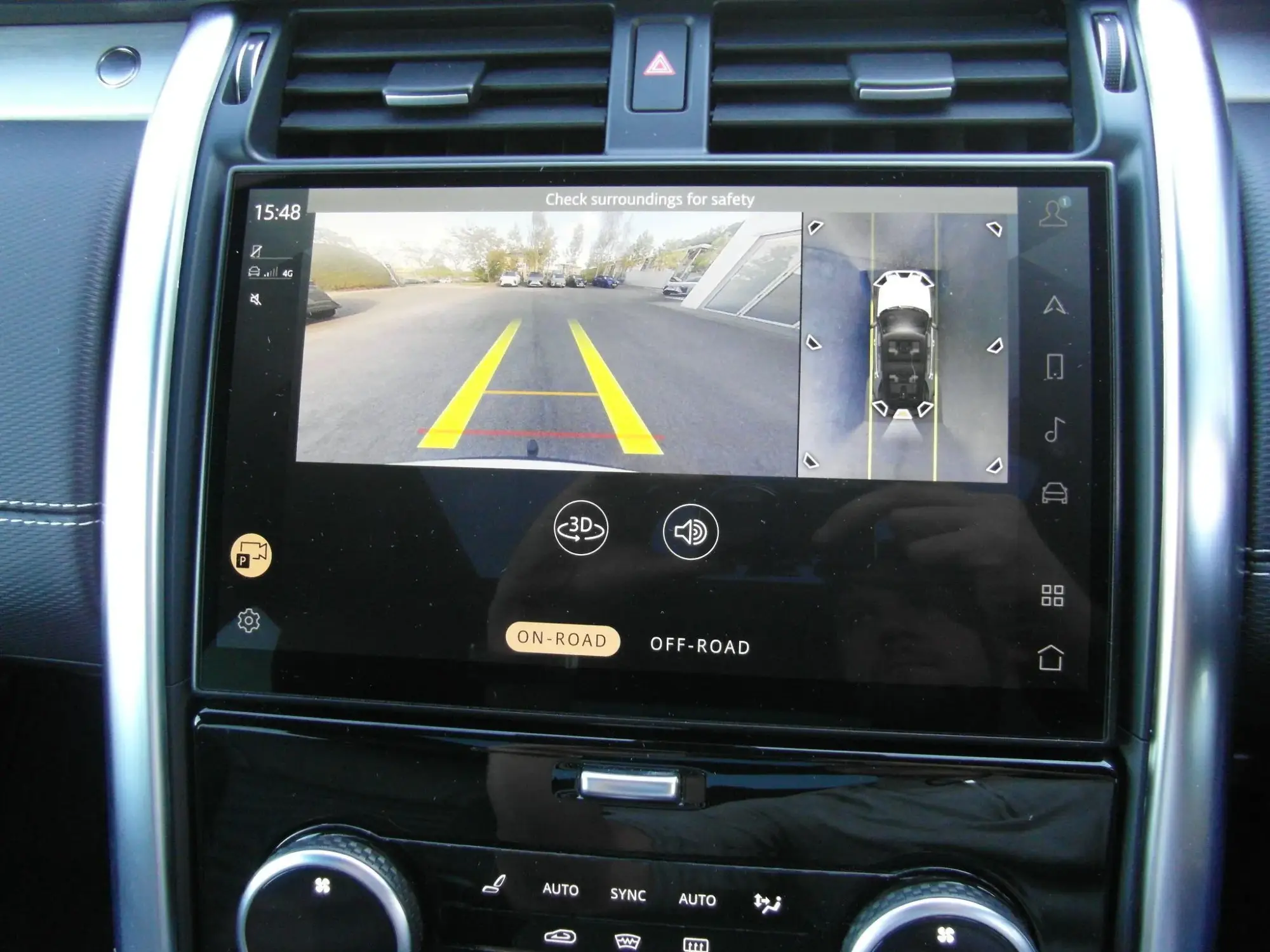 Land Rover Discovery Image 31