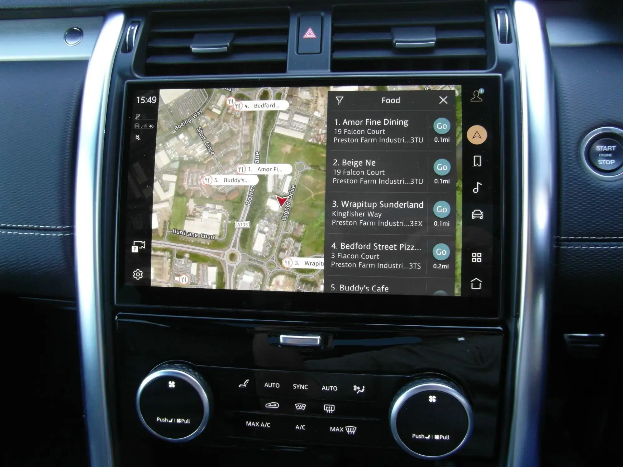 Land Rover Discovery Image 32