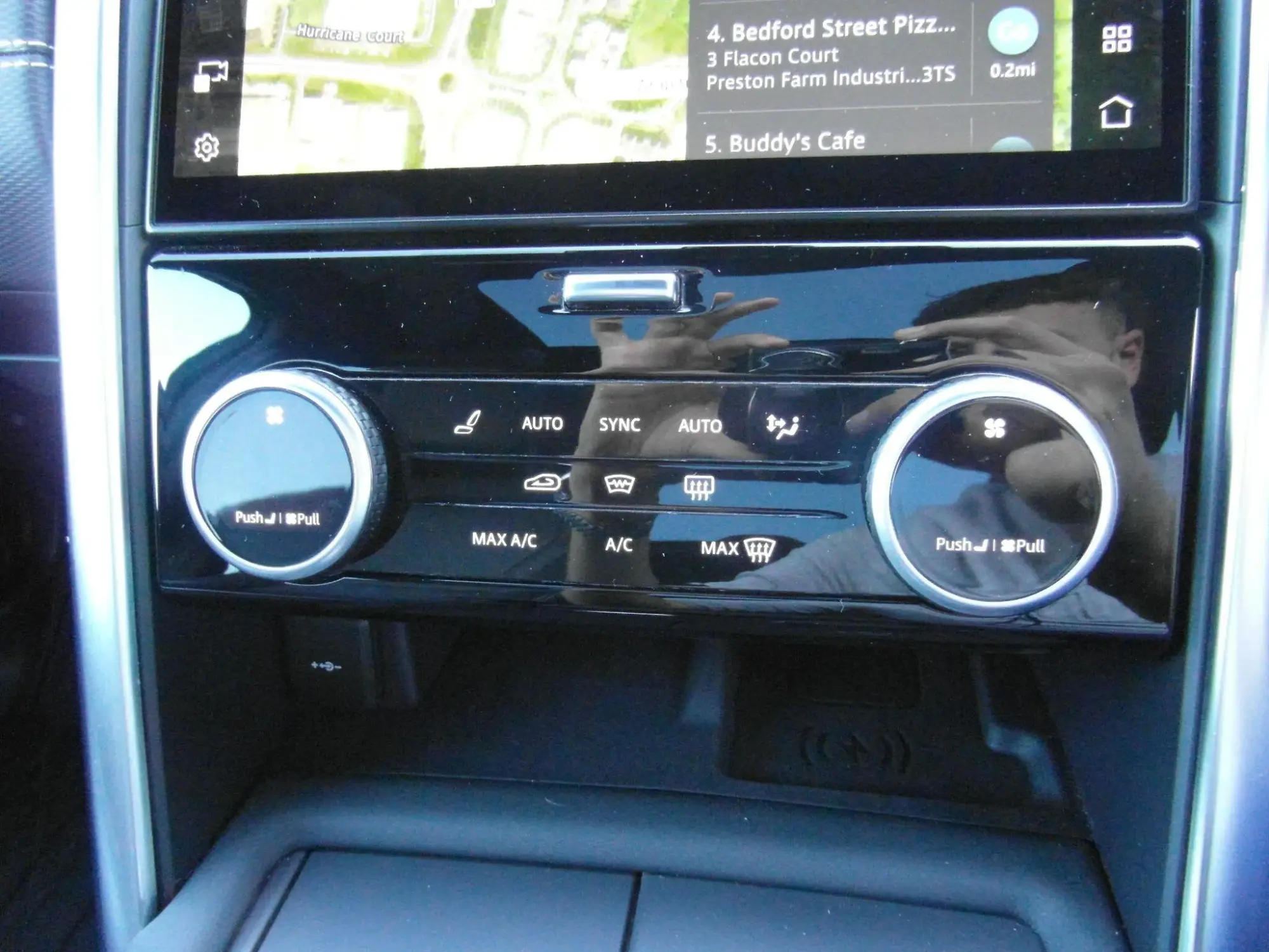 Land Rover Discovery Image 33