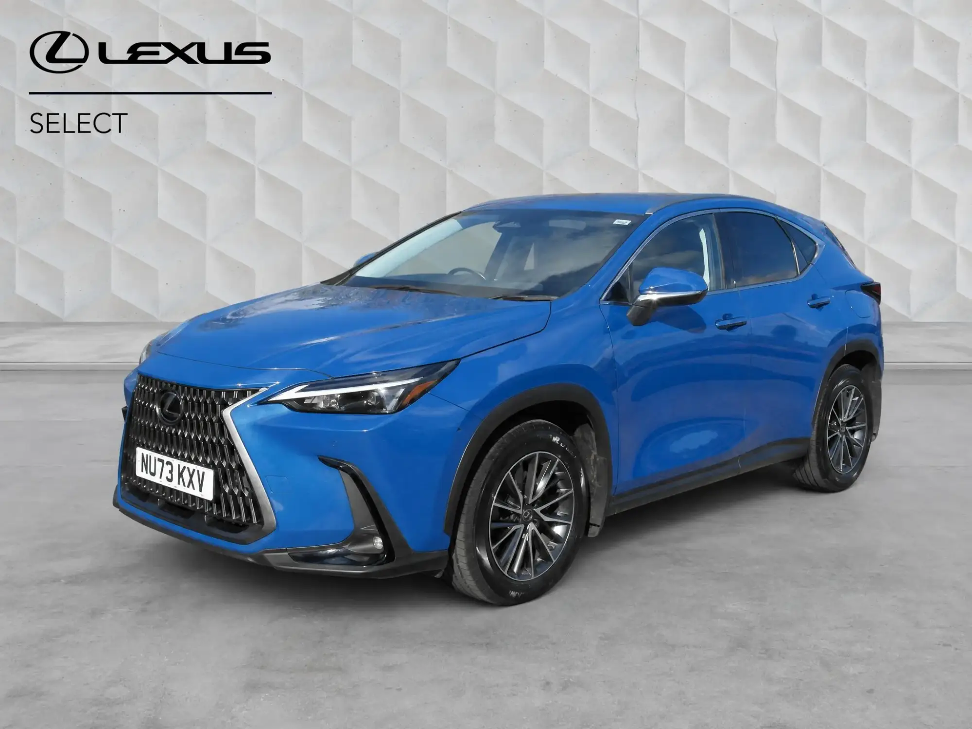 Lexus NX Self-Charging Hybrid Image 8