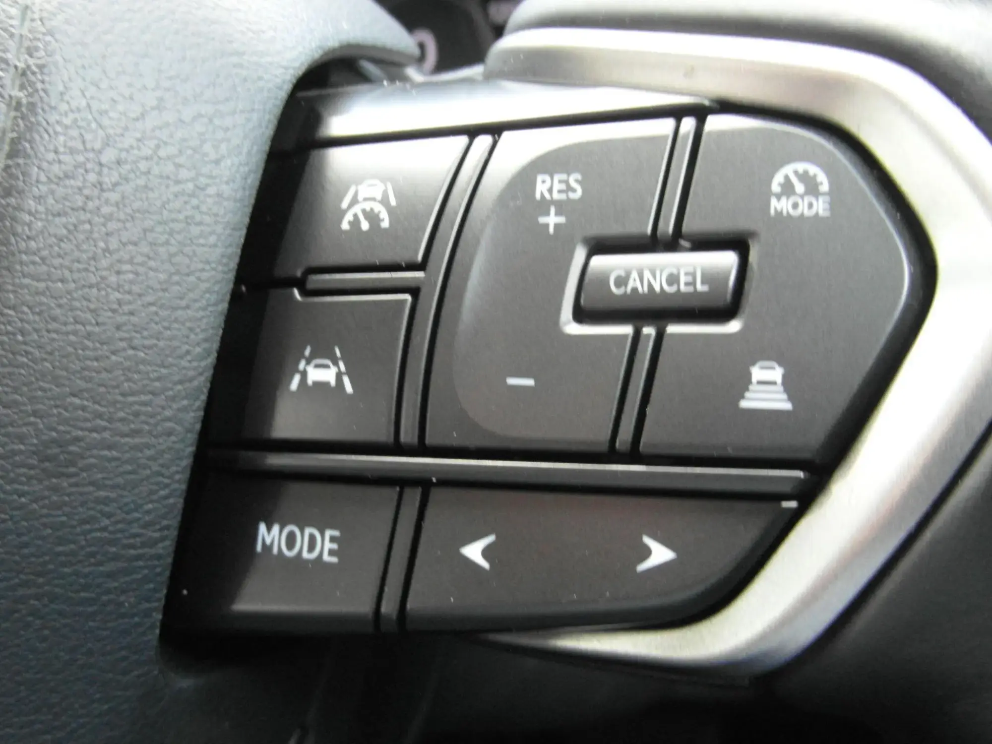Lexus NX Self-Charging Hybrid Image 22