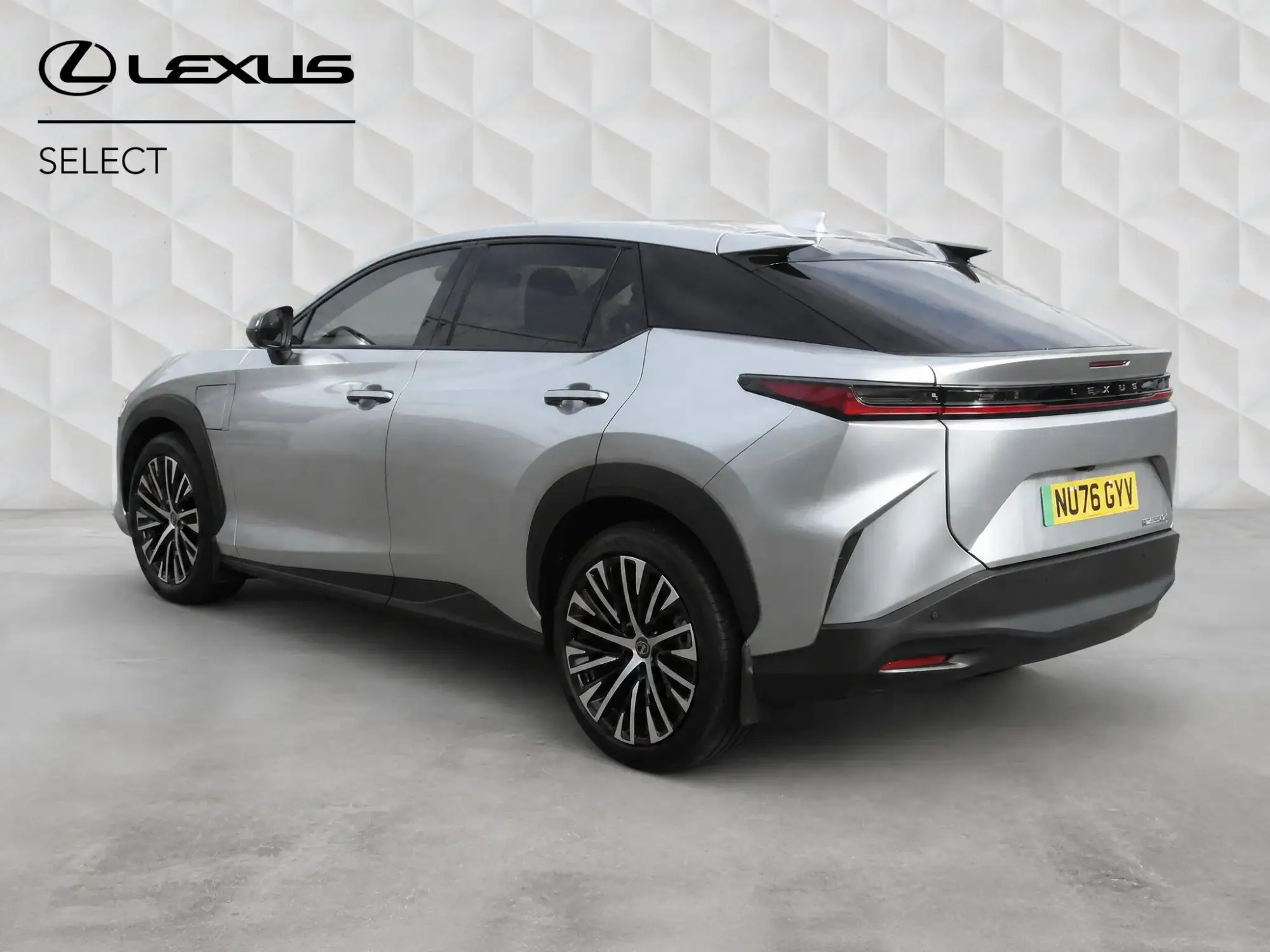Lexus RZ Image 4