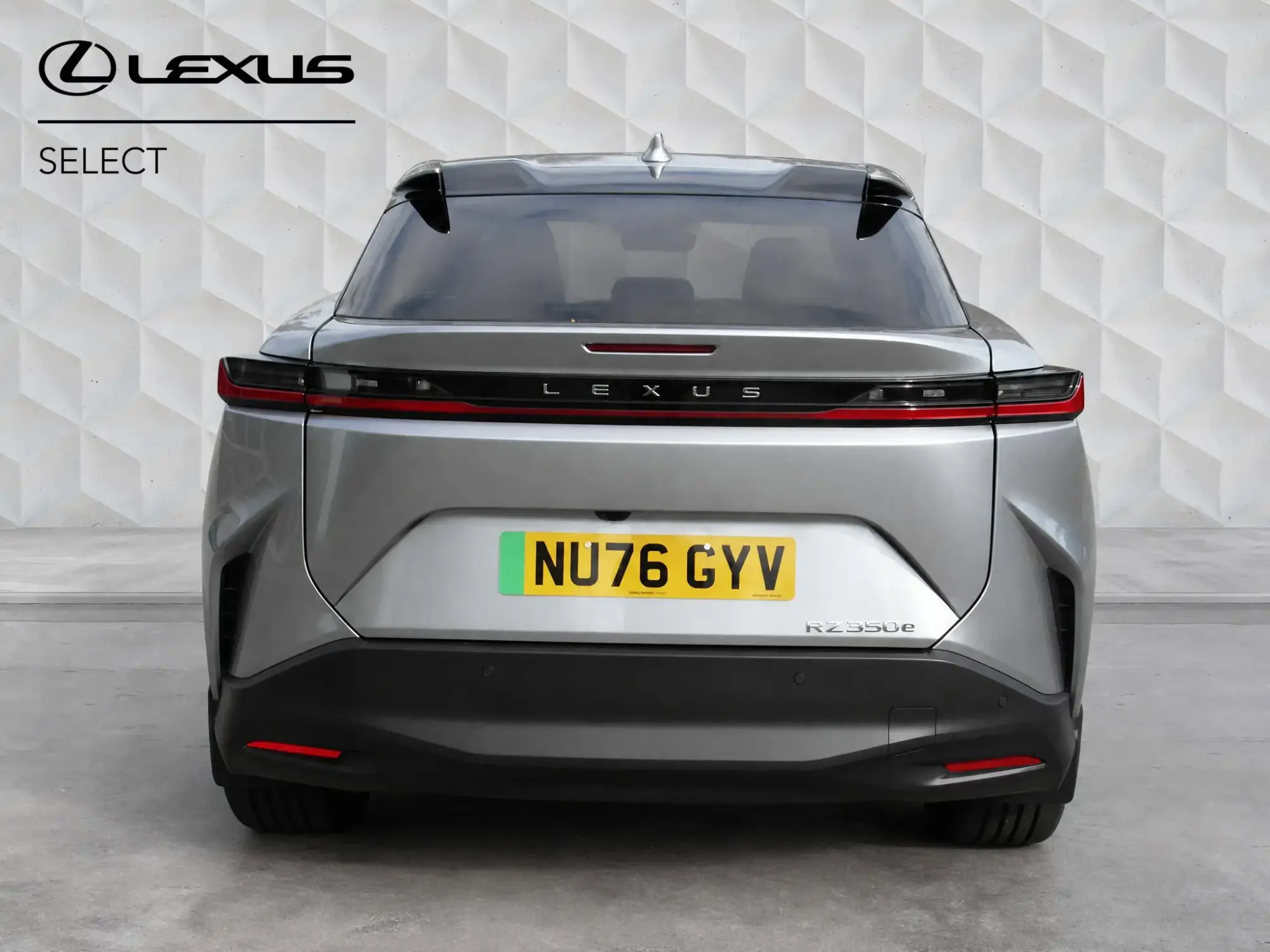 Lexus RZ Image 6
