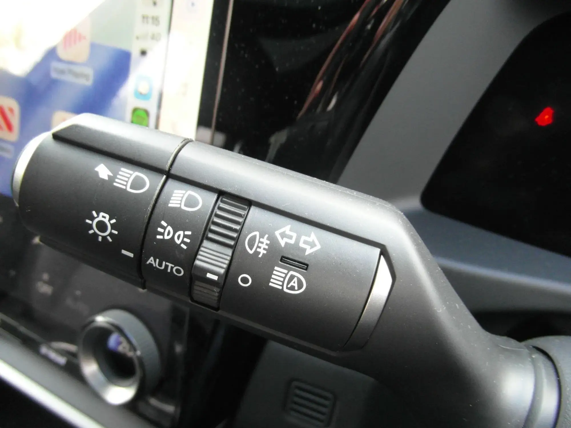 Lexus RZ Image 19
