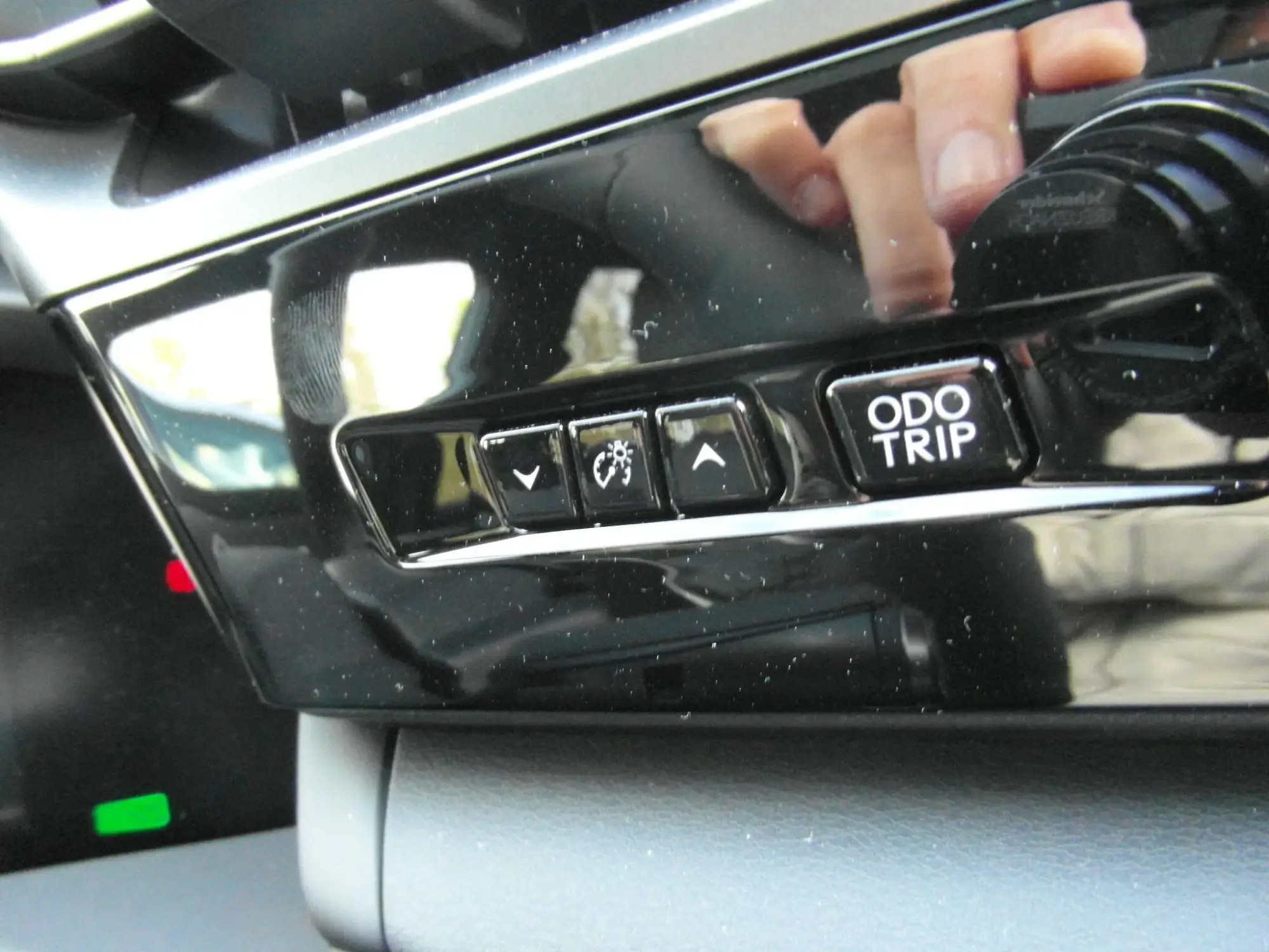 Lexus RZ Image 24