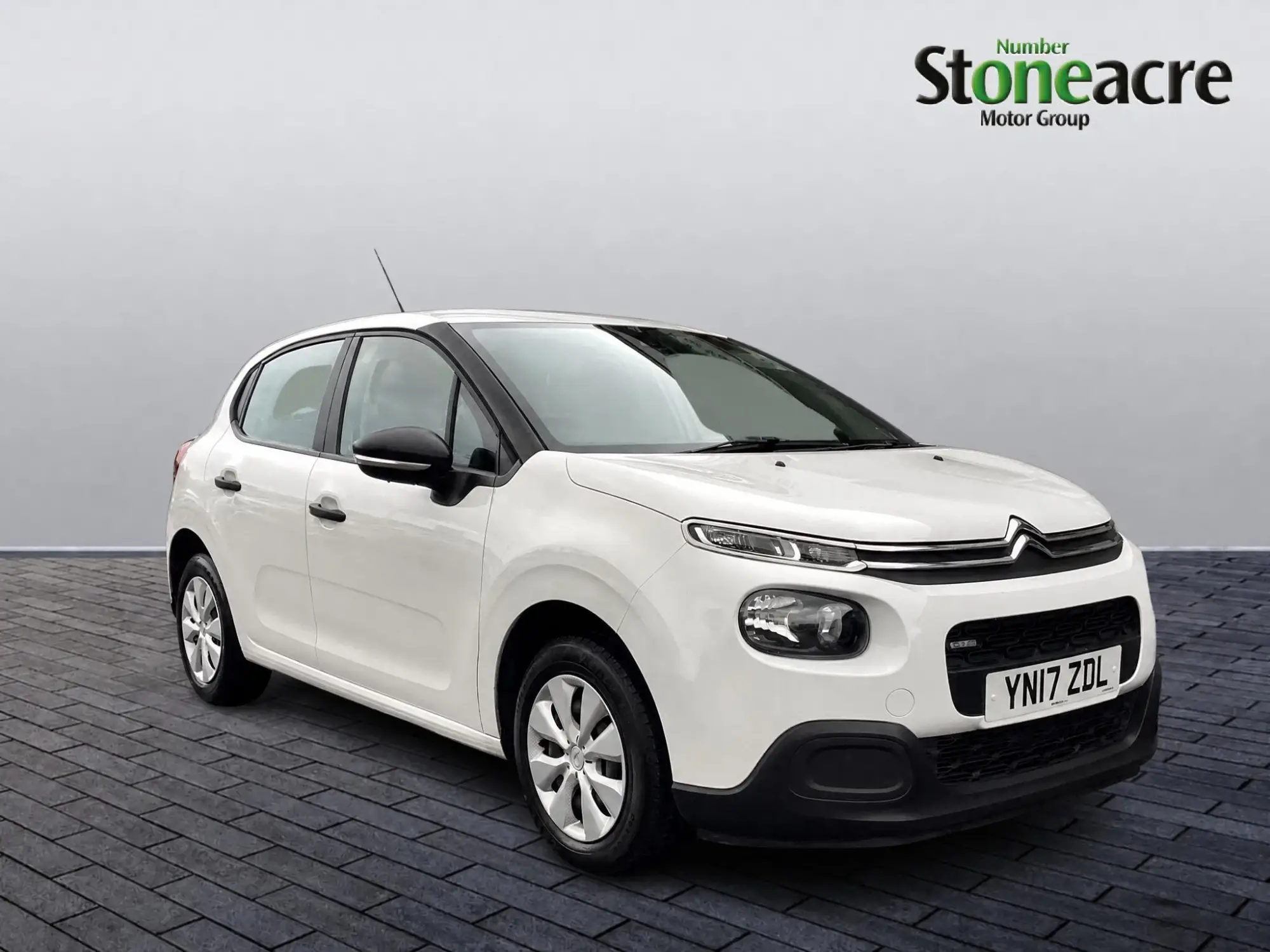 Citroen C3 1.2 PureTech Touch Euro 6 5dr YN17ZDL Image 1 Citroen C3 1.2 PureTech Touch Euro 6 5dr YN17ZDL Image 1