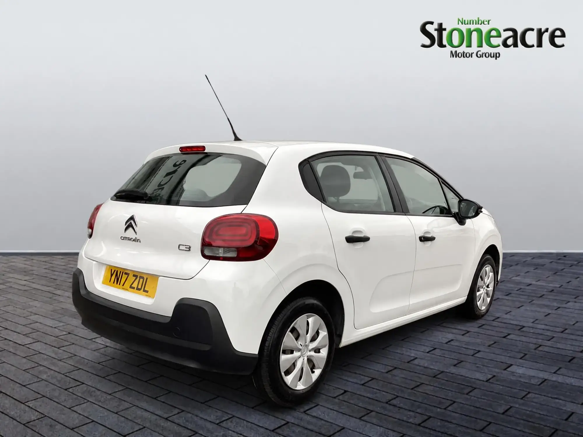 Citroen C3 1.2 PureTech Touch Euro 6 5dr YN17ZDL Image 3 Citroen C3 1.2 PureTech Touch Euro 6 5dr YN17ZDL Image 3