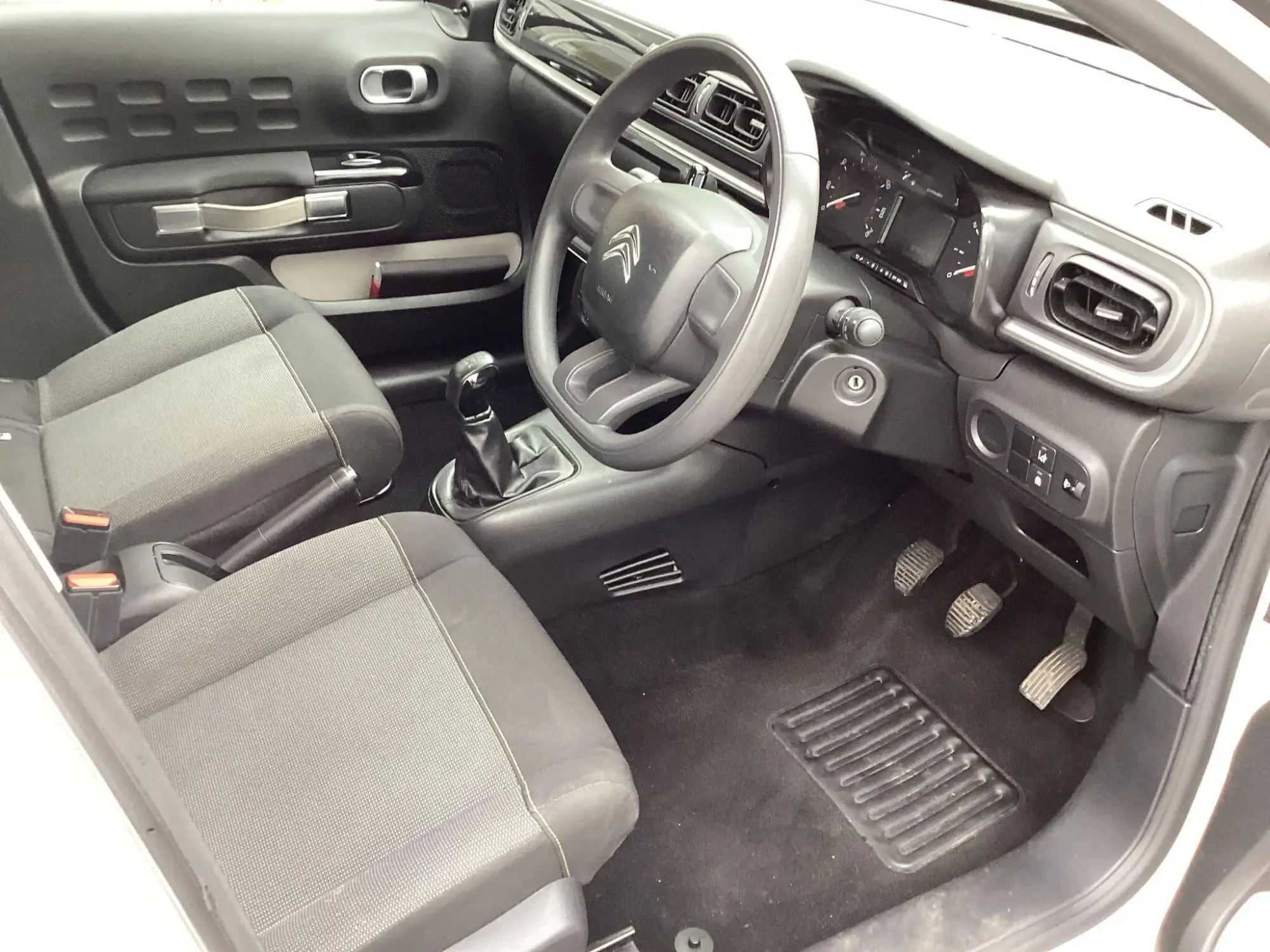 Citroen C3 Image 10