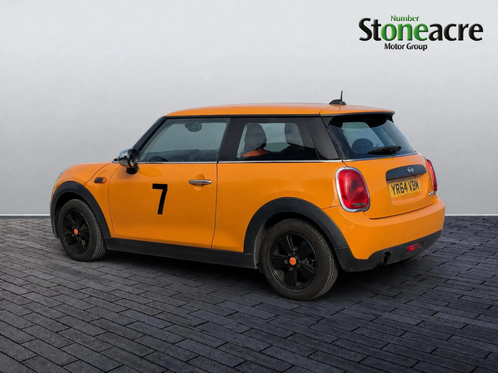 MINI Hatch Image 4