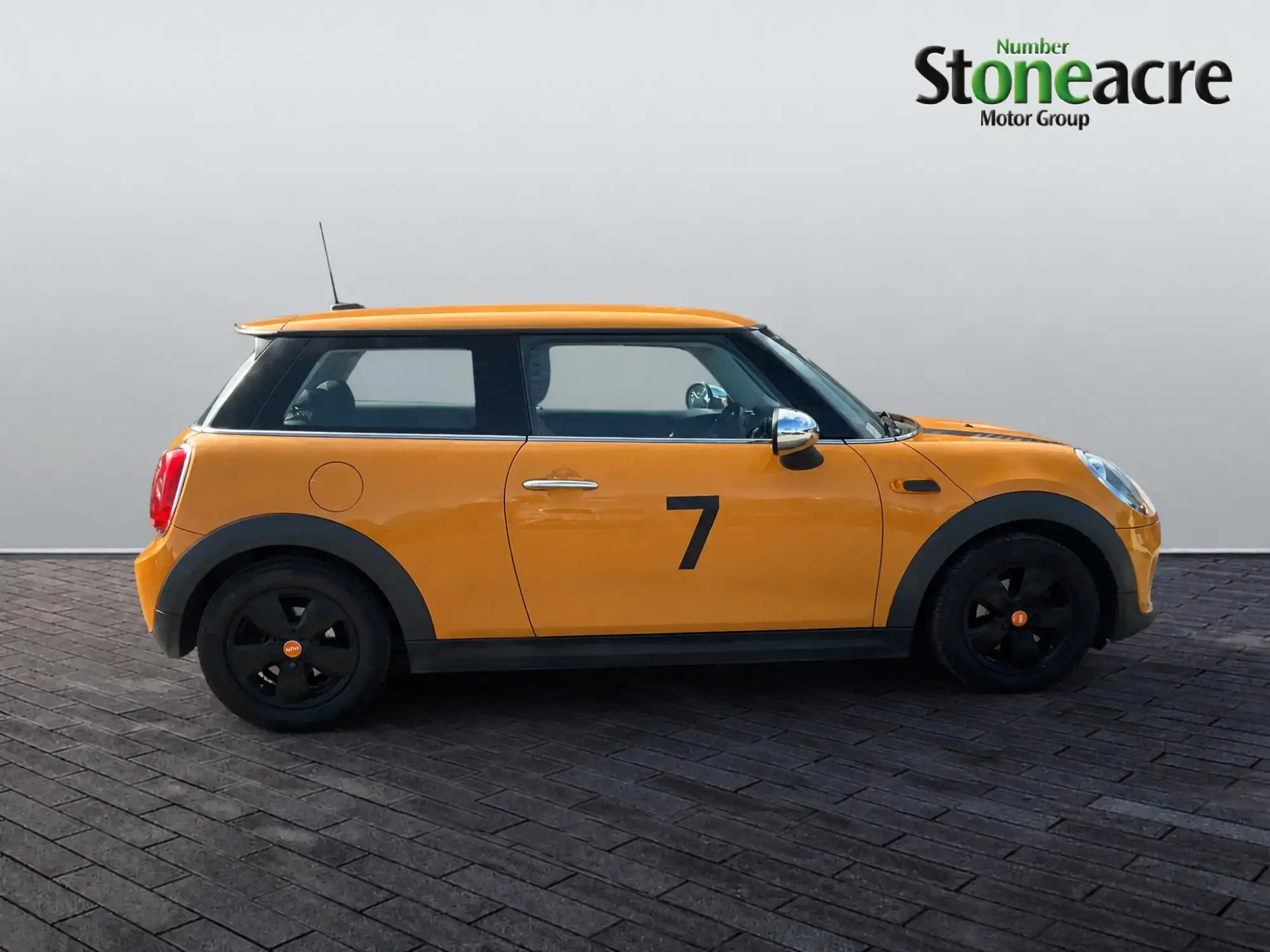 MINI Hatch Image 7