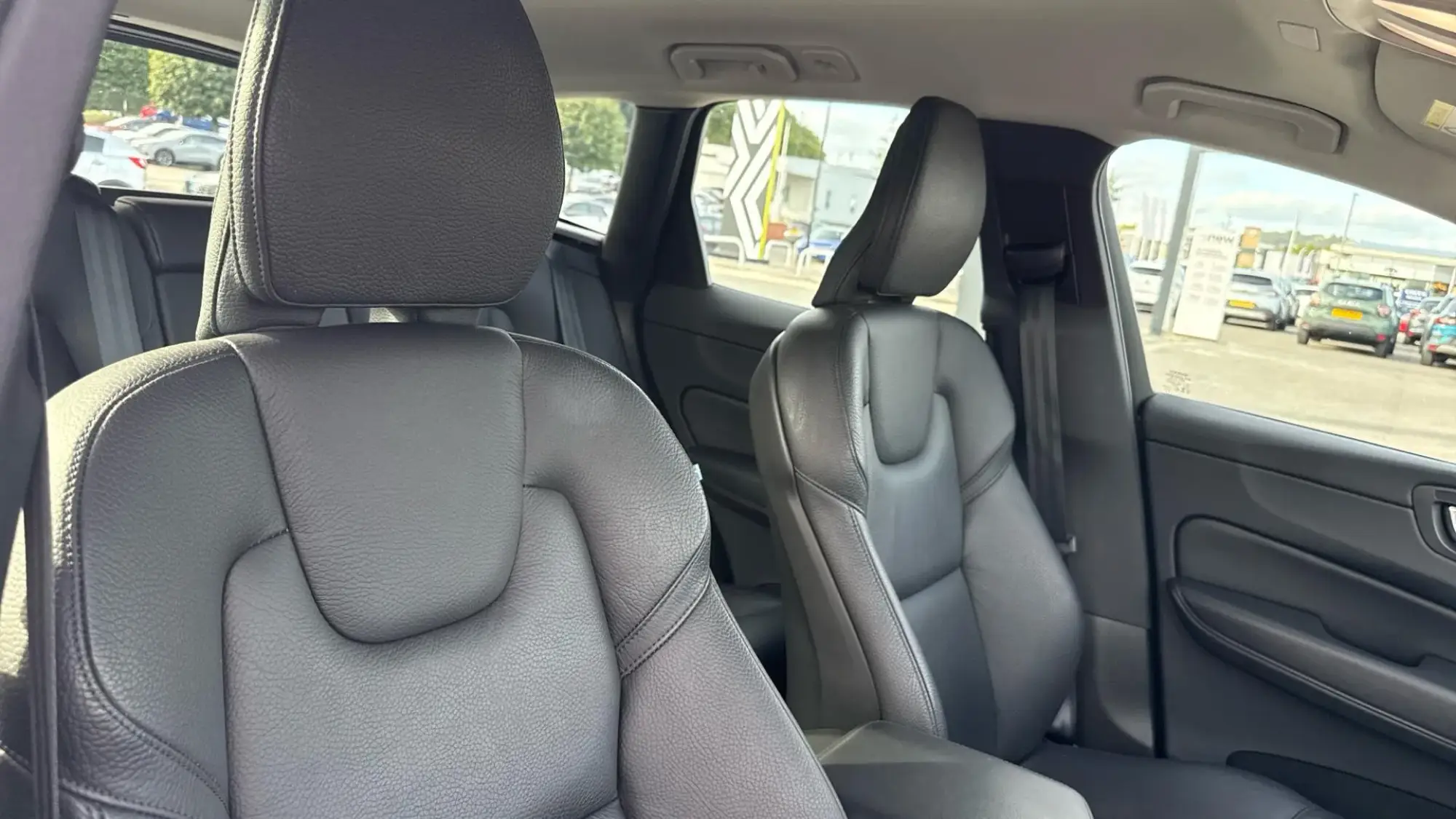 Volvo XC60 Image 25 Volvo XC60 Image 25