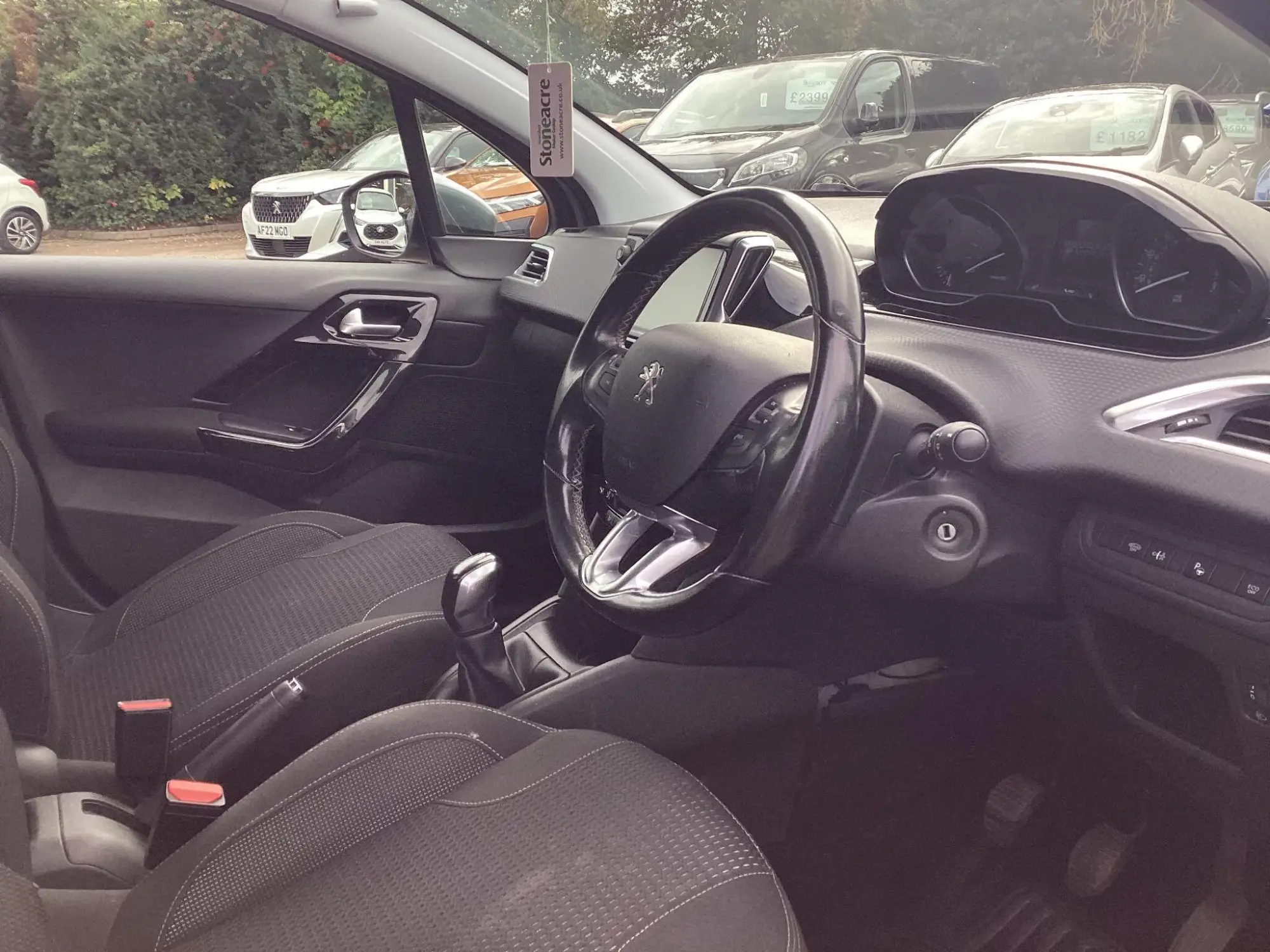 Peugeot 208 Image 11 Peugeot 208 Image 11