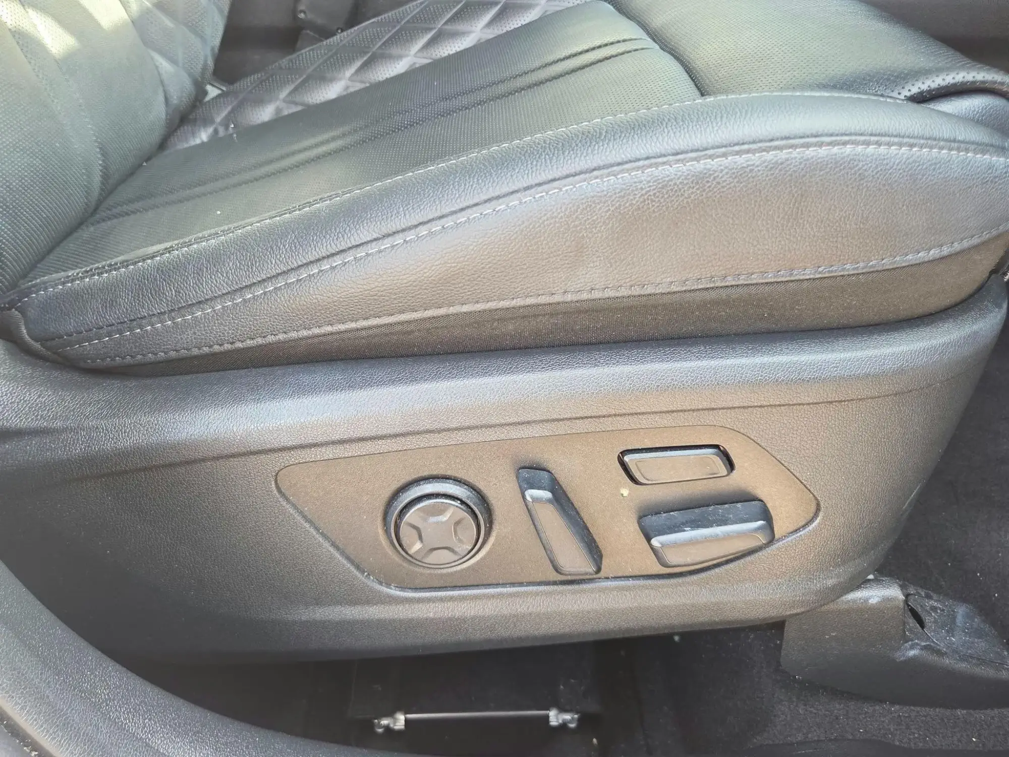 Kia Sorento Image 24 Kia Sorento Image 24
