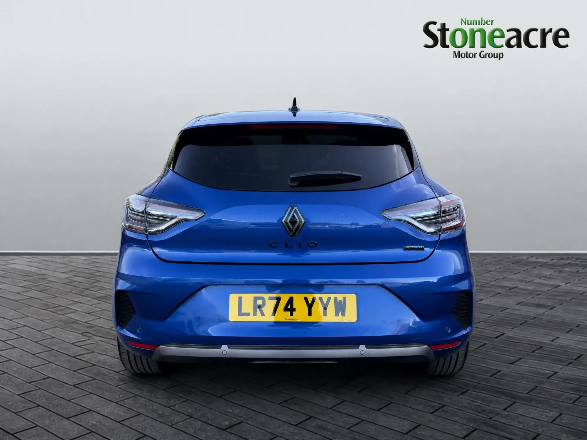 Renault Clio E-Tech Image 4 Renault Clio E-Tech Image 4