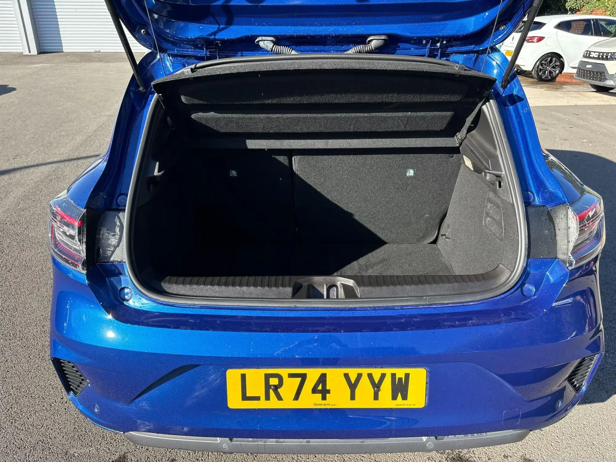 Renault Clio E-Tech Image 47 Renault Clio E-Tech Image 47