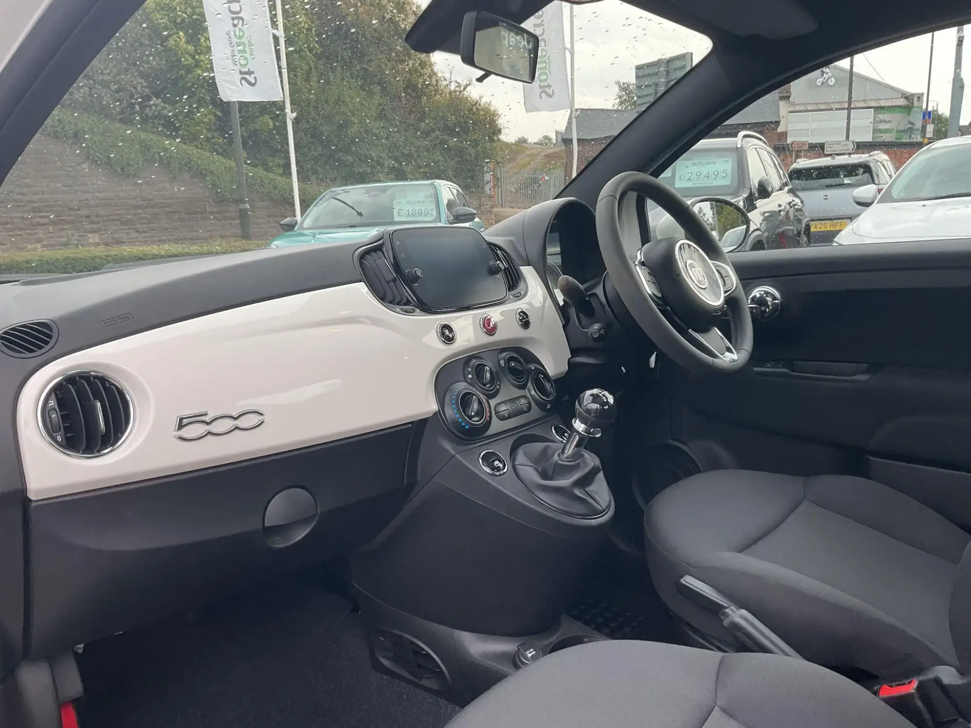 Fiat 500 Hybrid Image 16 Fiat 500 Hybrid Image 16