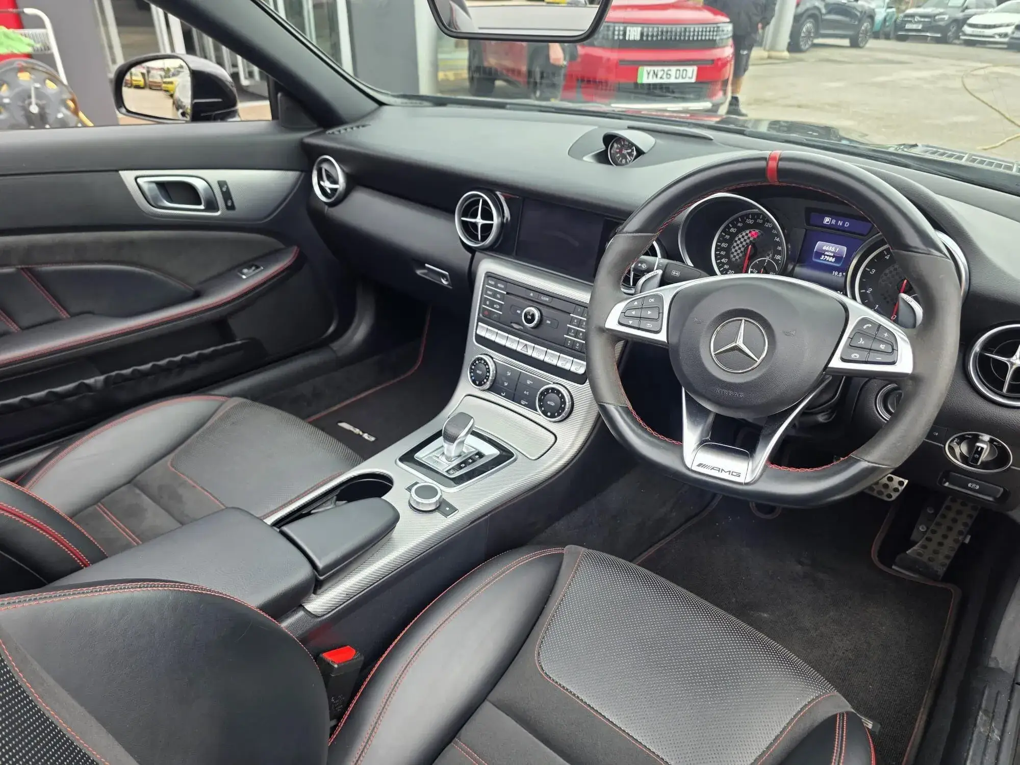 Mercedes-Benz SLC Image 14 Mercedes-Benz SLC Image 14