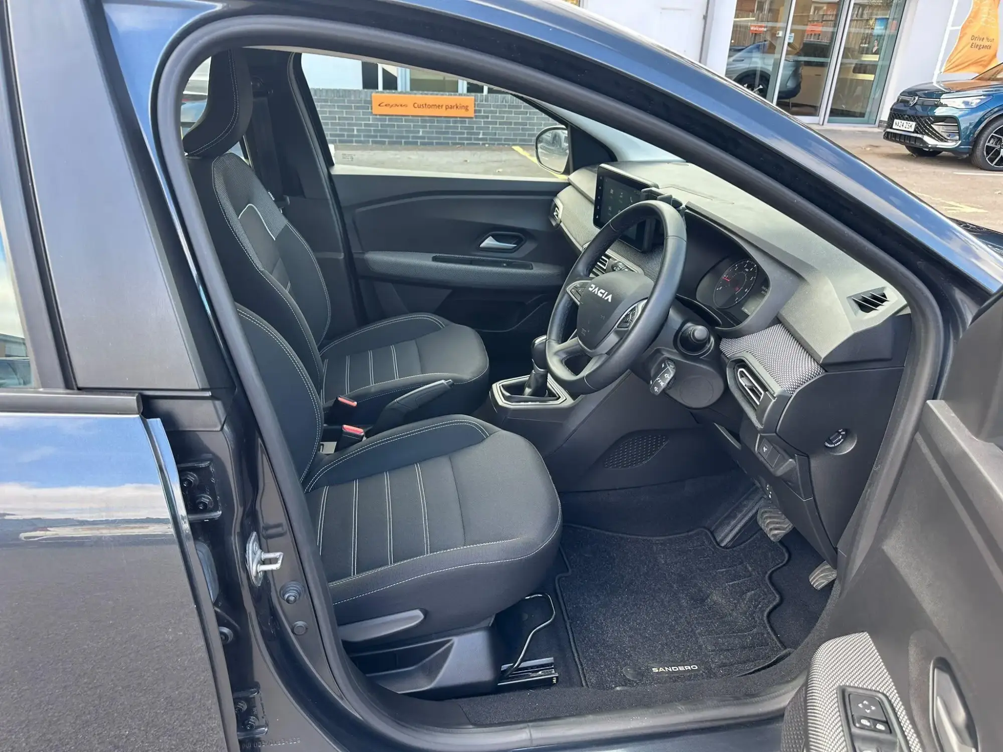 Dacia Sandero Image 11 Dacia Sandero Image 11