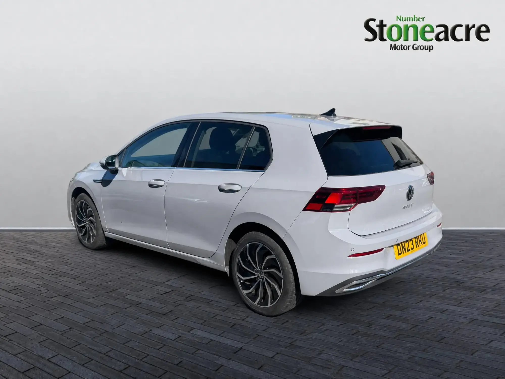 Volkswagen Golf Image 4