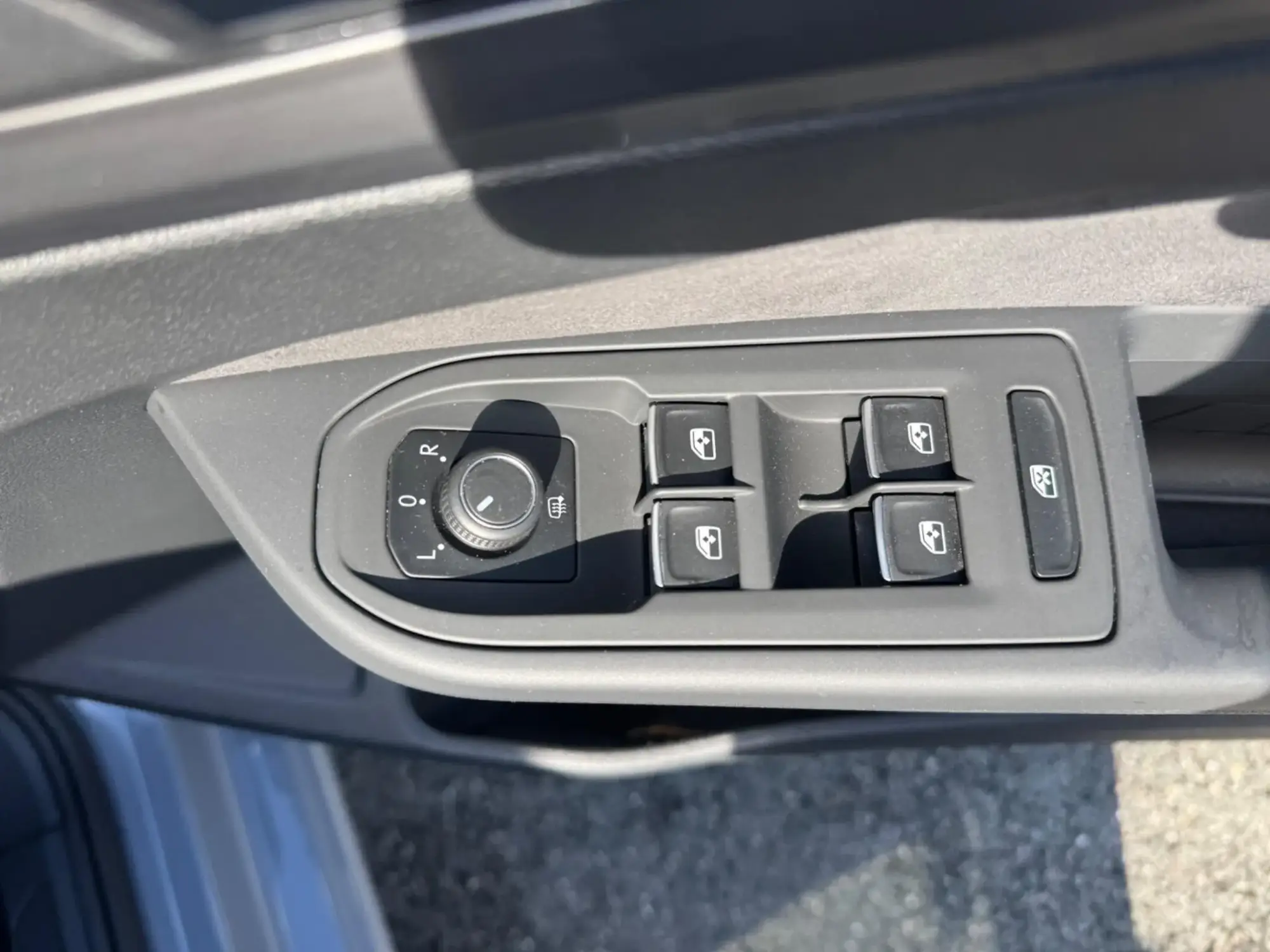 Volkswagen Golf Image 17