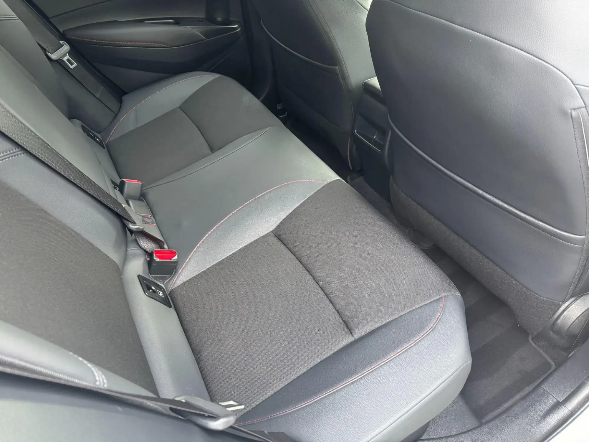 Toyota Corolla Hybrid Image 11 Toyota Corolla Hybrid Image 11