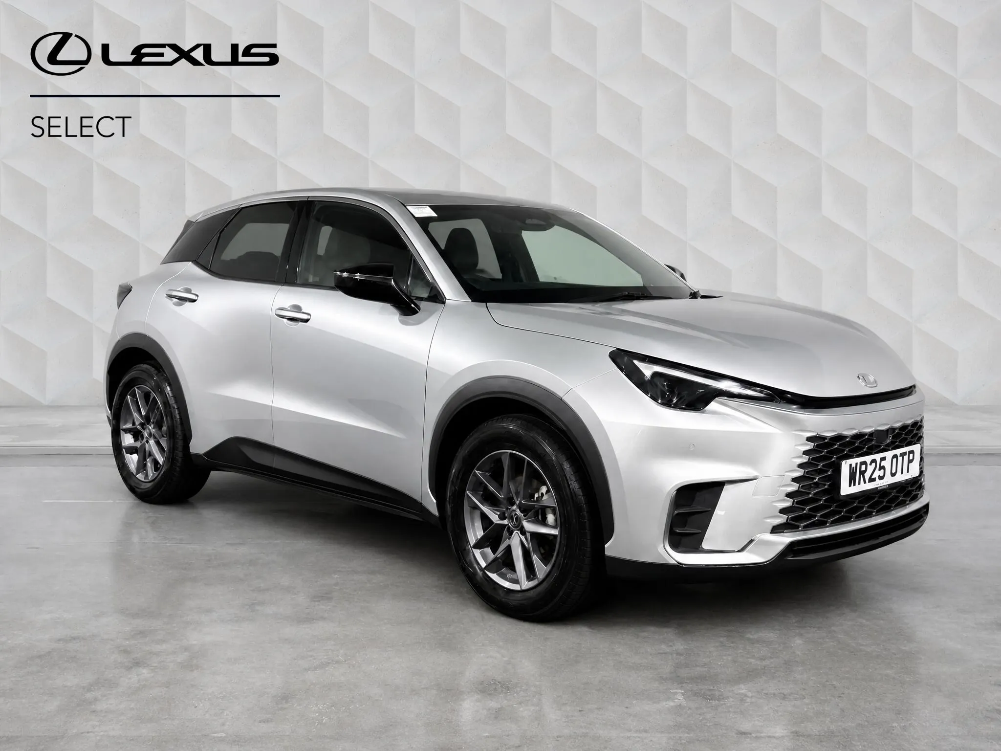 Lexus LBX undefined 1.5 VVT-iE Premium E-CVT Euro 6 (s/s) 5dr