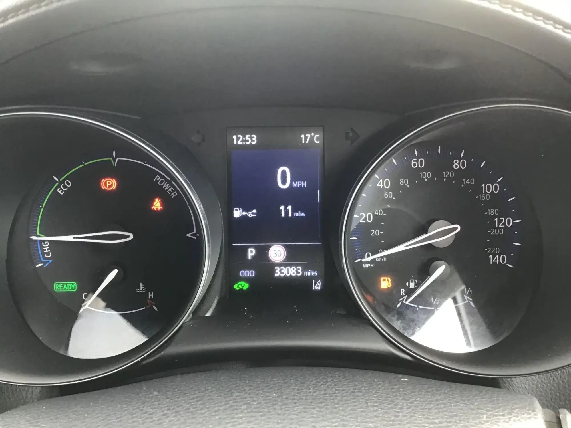 Toyota C-HR Self-Charging Hybrid Image 11 Toyota C-HR Self-Charging Hybrid Image 11
