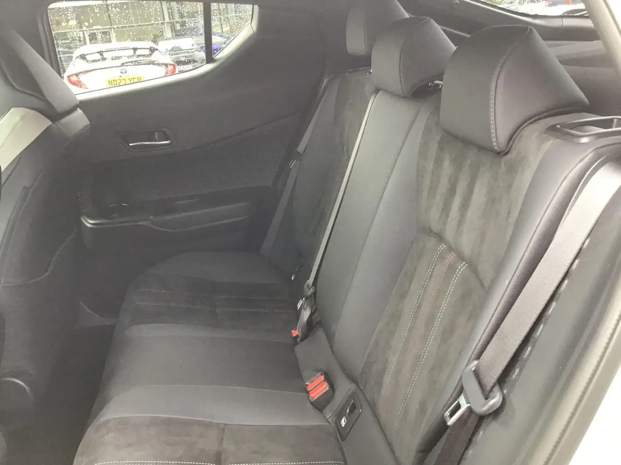 Toyota C-HR Self-Charging Hybrid Image 16 Toyota C-HR Self-Charging Hybrid Image 16