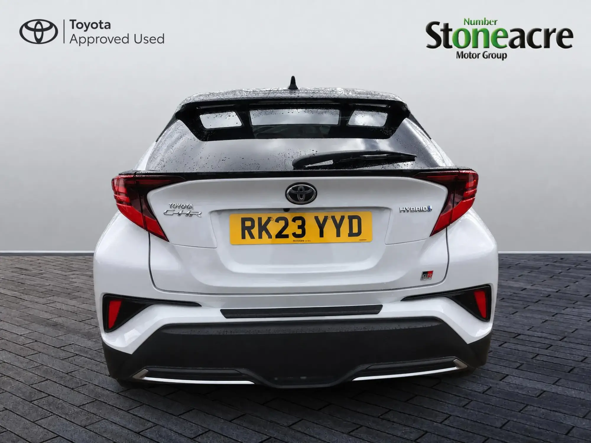 Toyota C-HR Self-Charging Hybrid Image 18 Toyota C-HR Self-Charging Hybrid Image 18