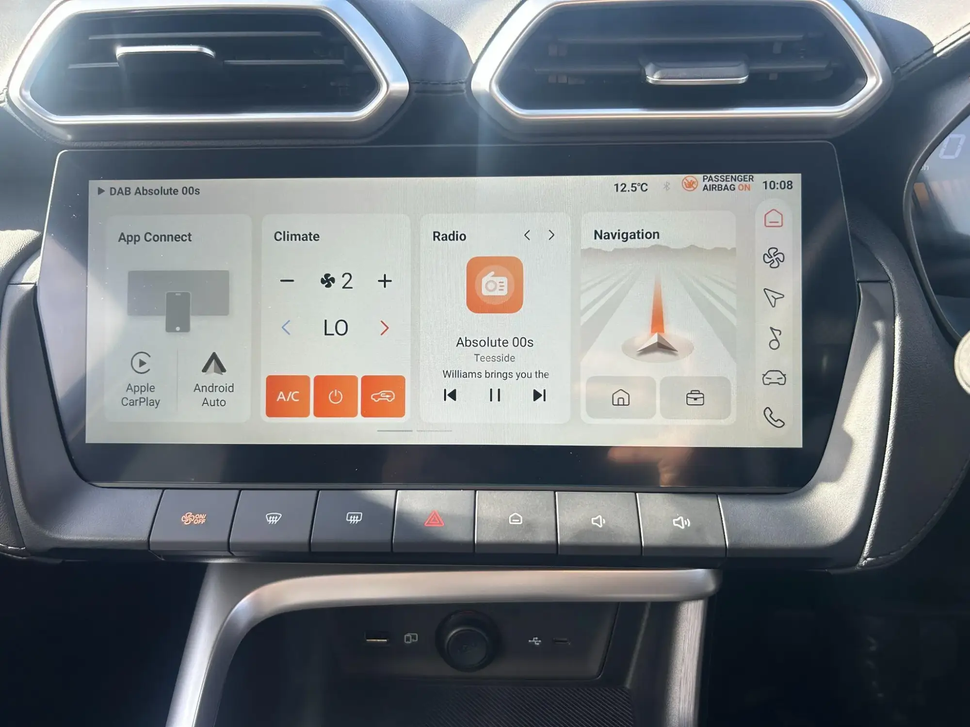 MG ZS Hybrid+ Image 22