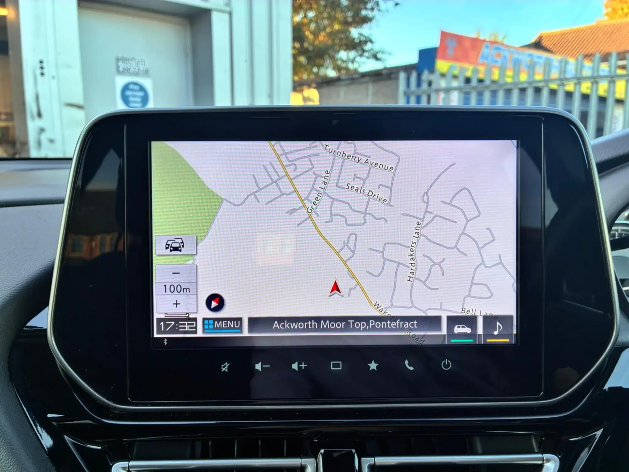 Suzuki S-Cross Hybrid Image 21