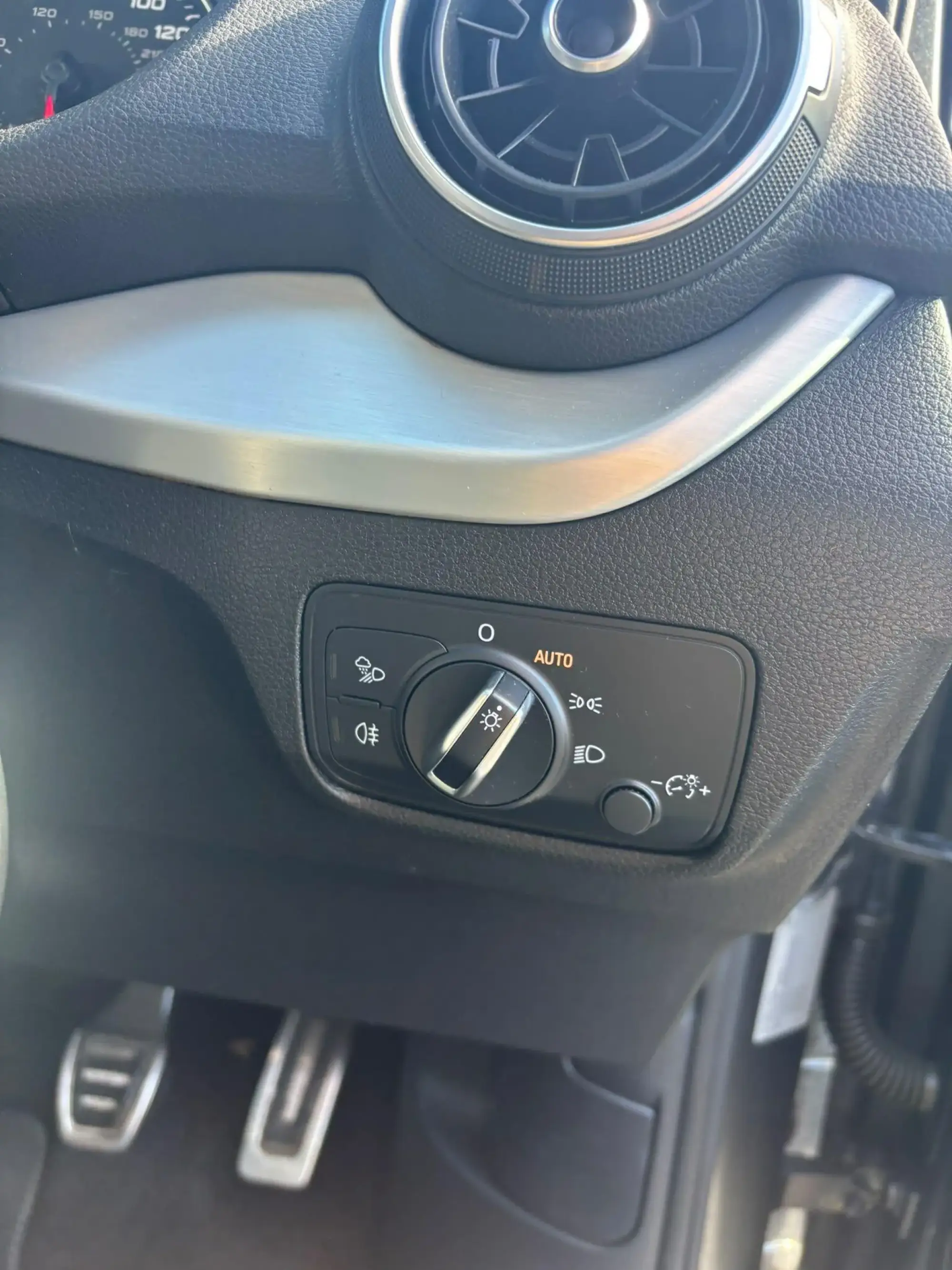 Audi Q2 Image 17 Audi Q2 Image 17