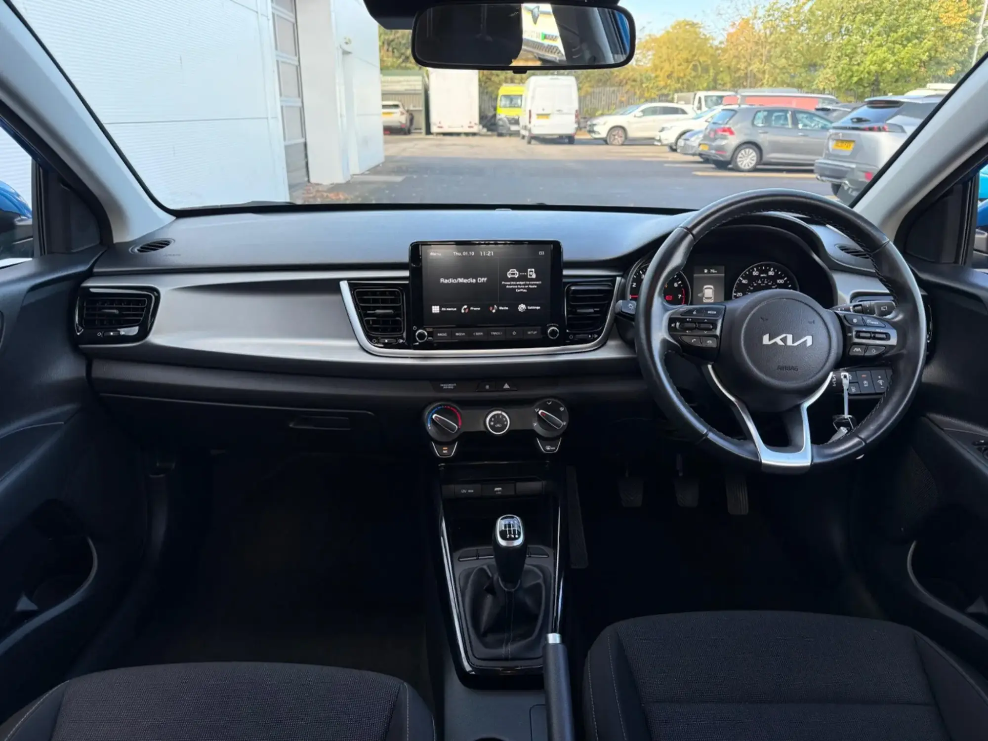 Kia Rio Image 15