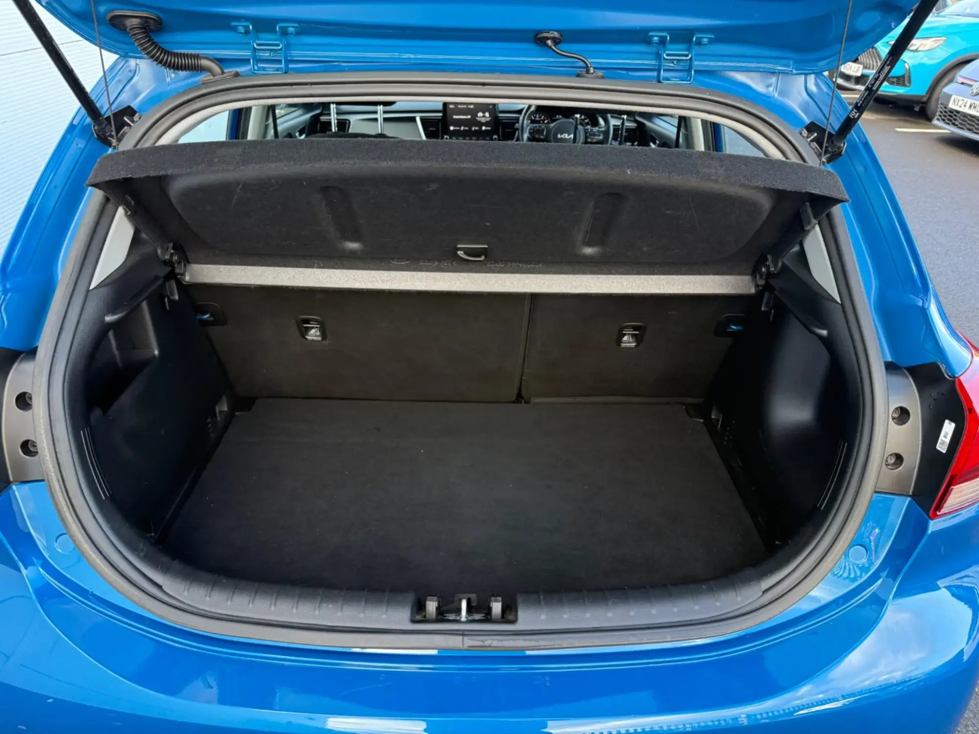 Kia Rio Image 17