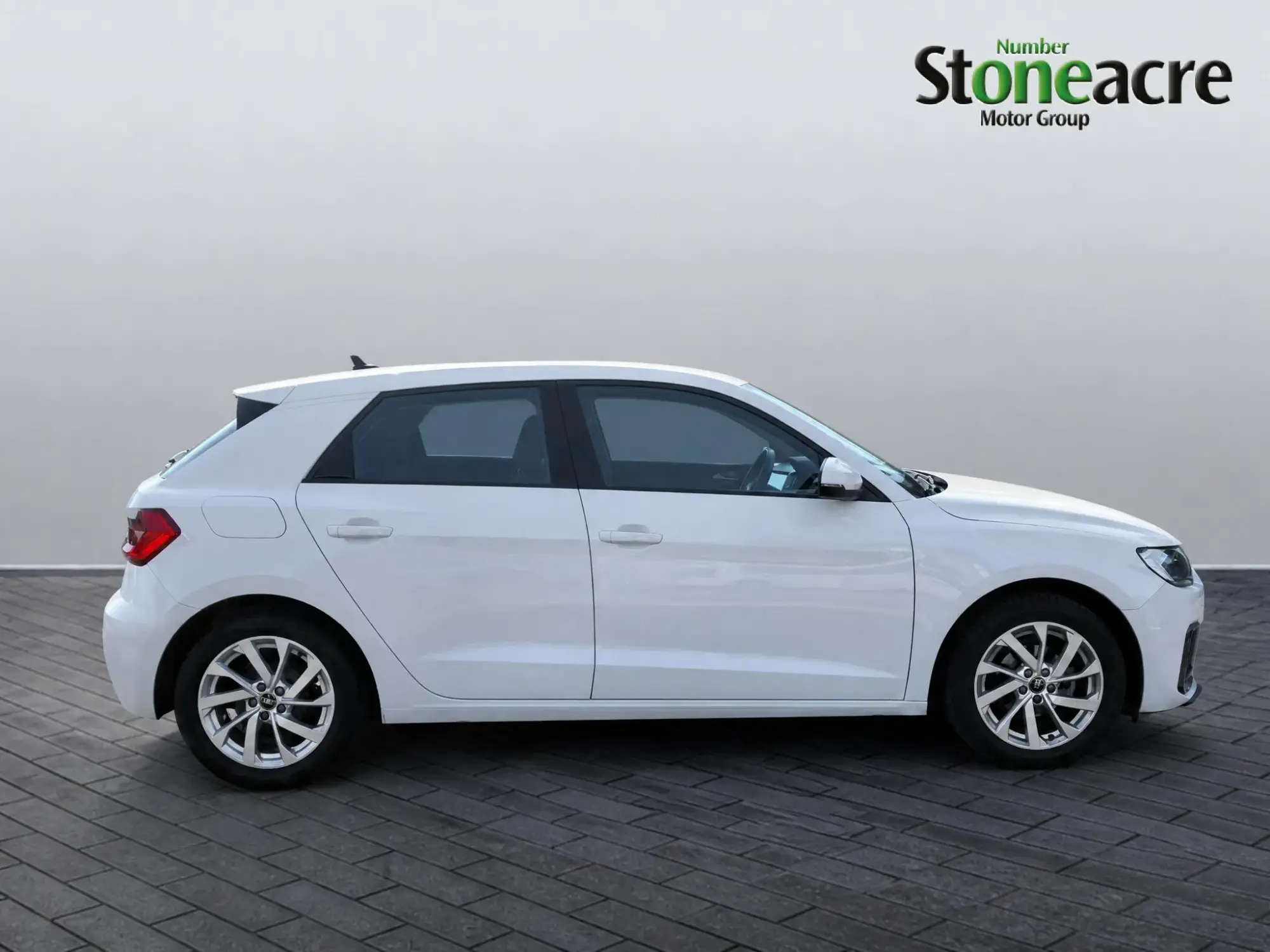 Audi A1 1.0 TFSI 25 Sport Sportback Euro 6 (s/s) 5dr BA72CNJ Image 2